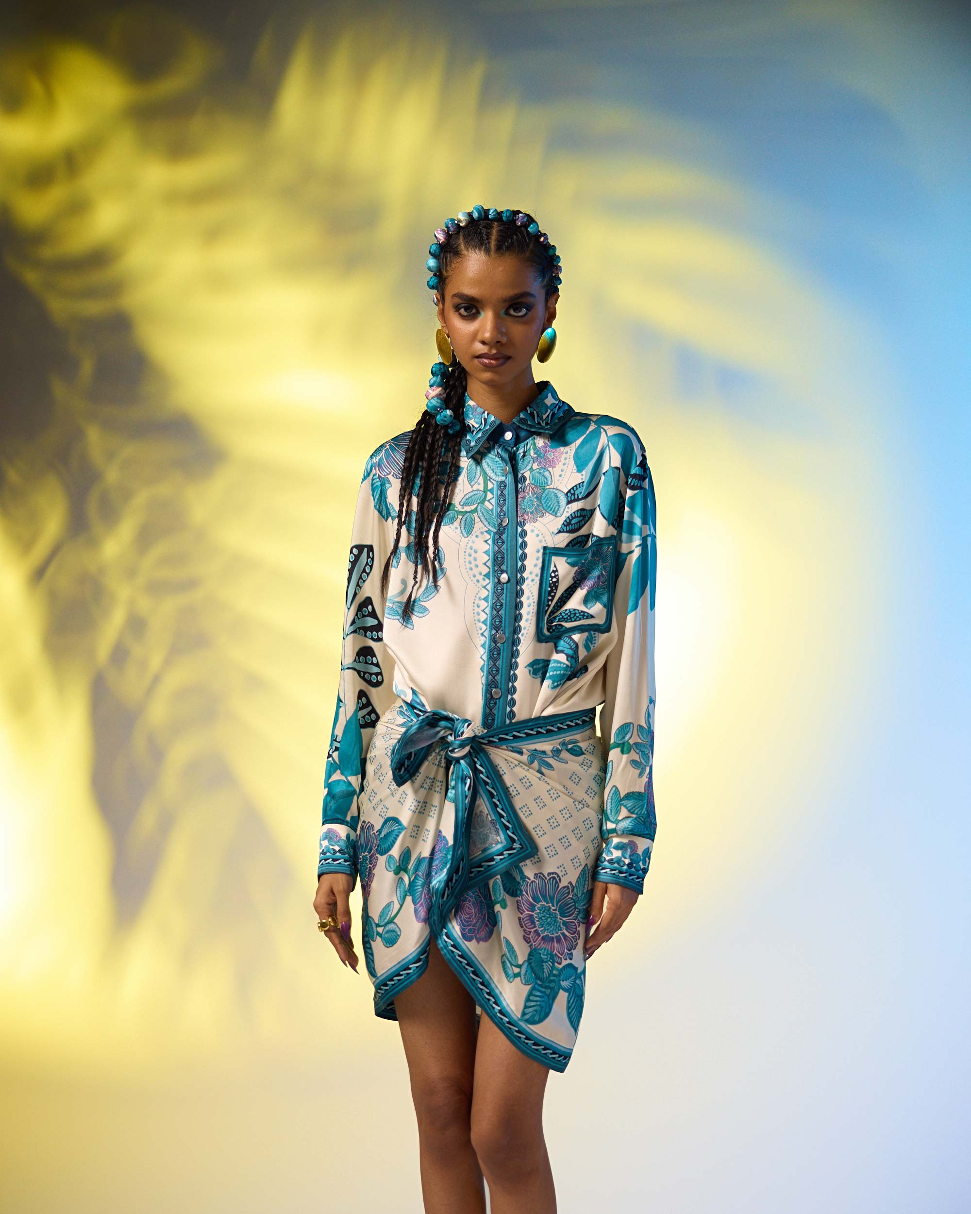 Jamaica : Alvita - Ivory/Blue