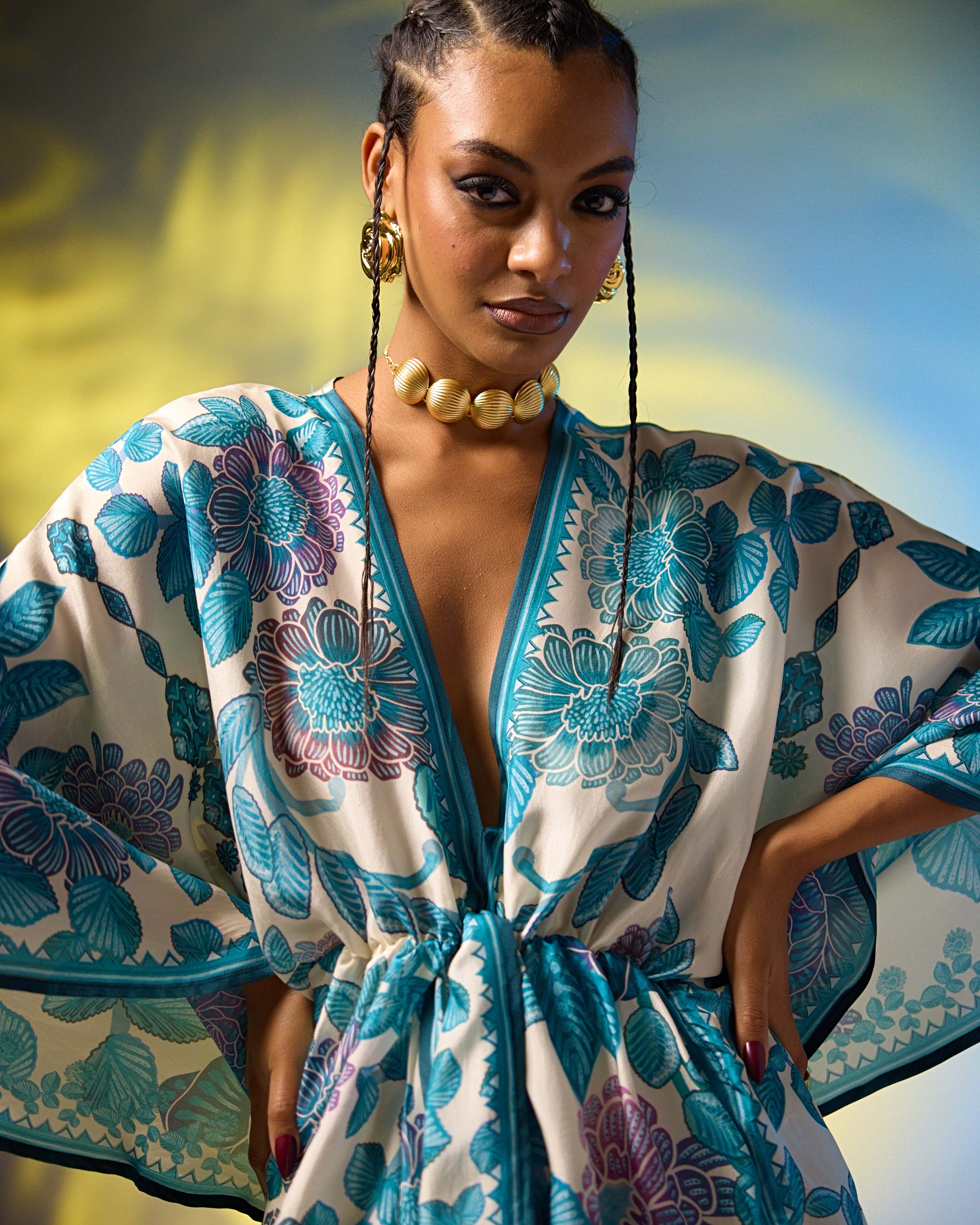 Jamaica : Inayat - Ivory/Blue