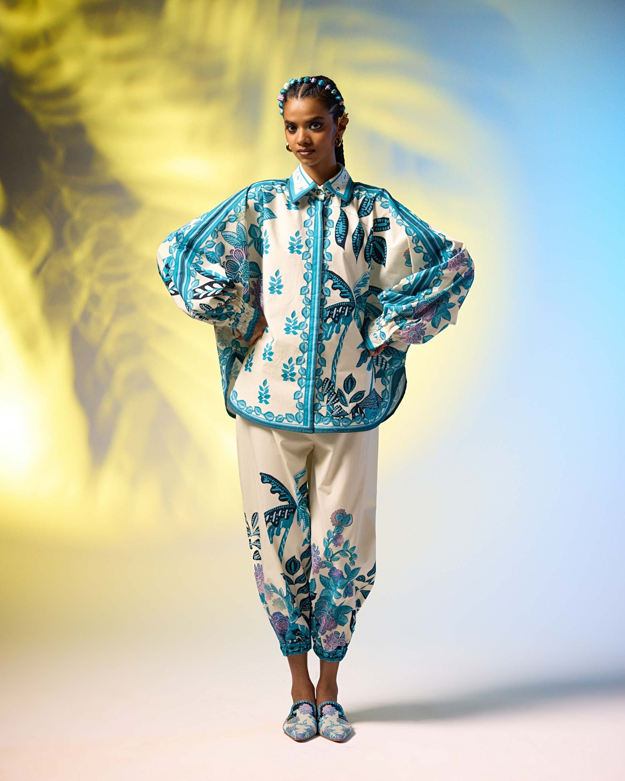 Jamaica : Faiza - Ivory/Blue