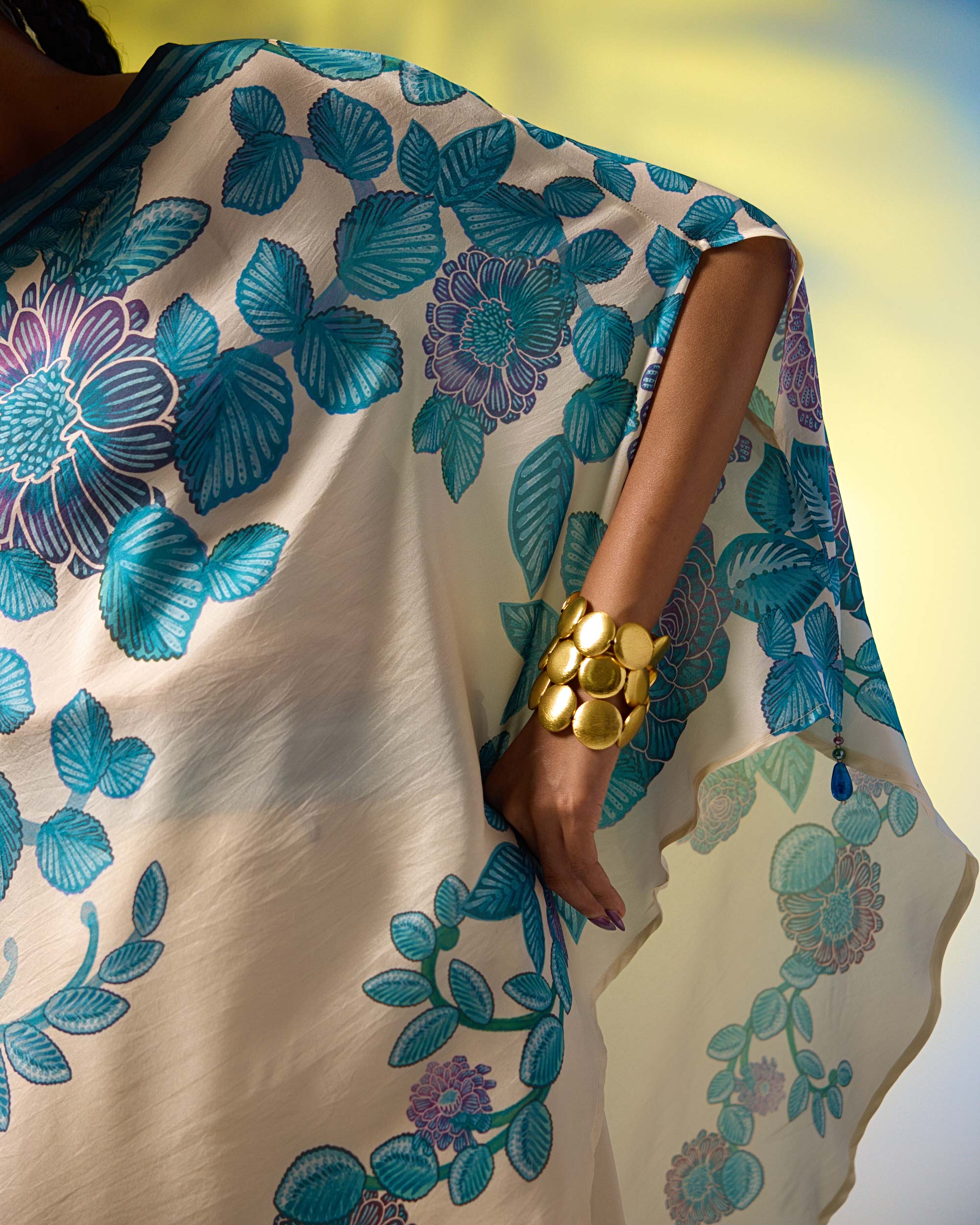Jamaica : Kamini - Ivory/Blue