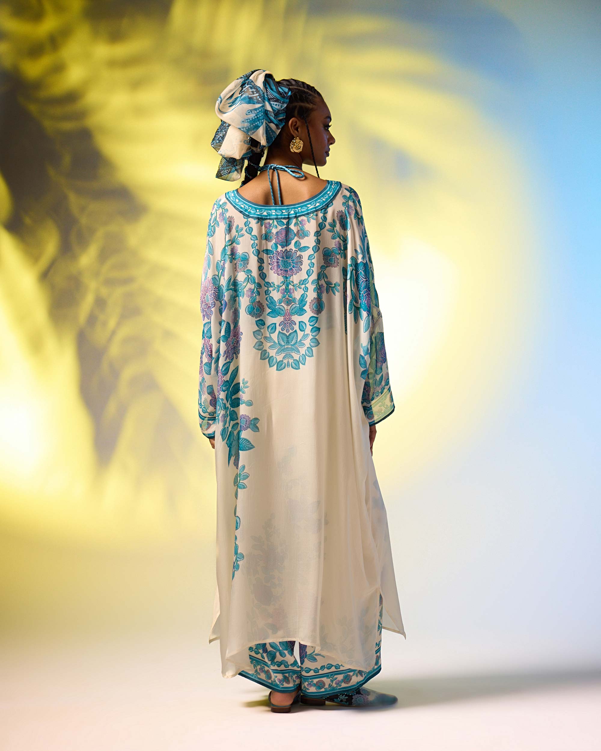 Jamaica : Vienna - Ivory/Blue