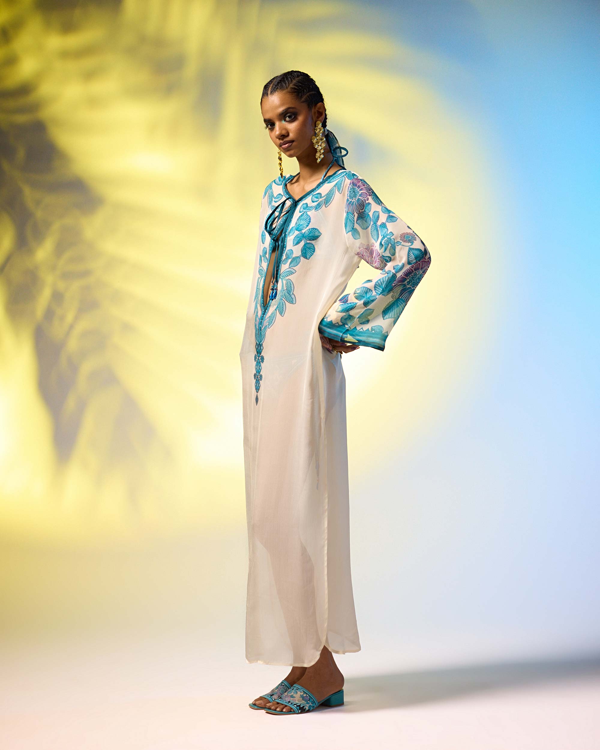 Jamaica : Rihanna - Ivory/Blue