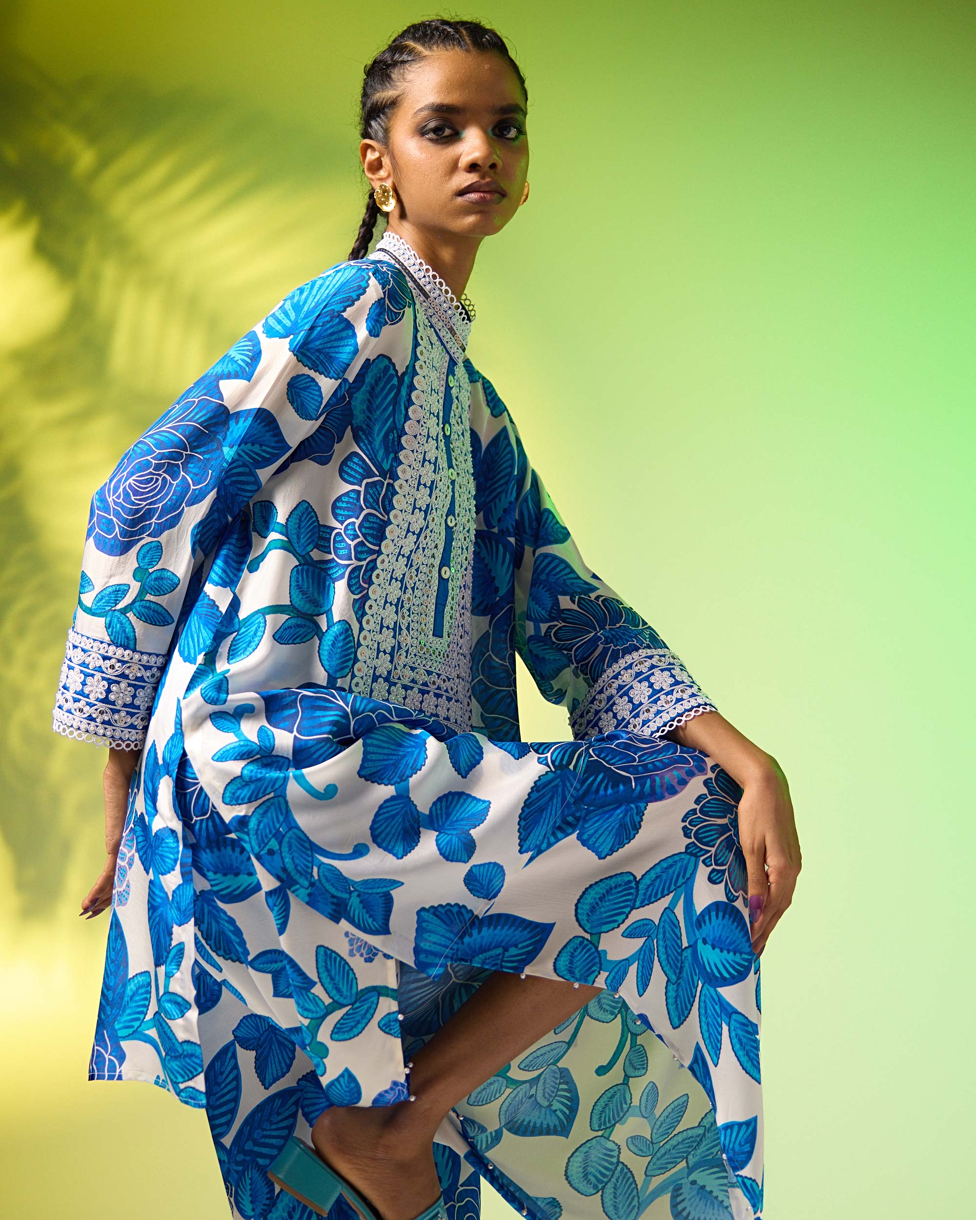 Jamaica : Reza - White/Blue