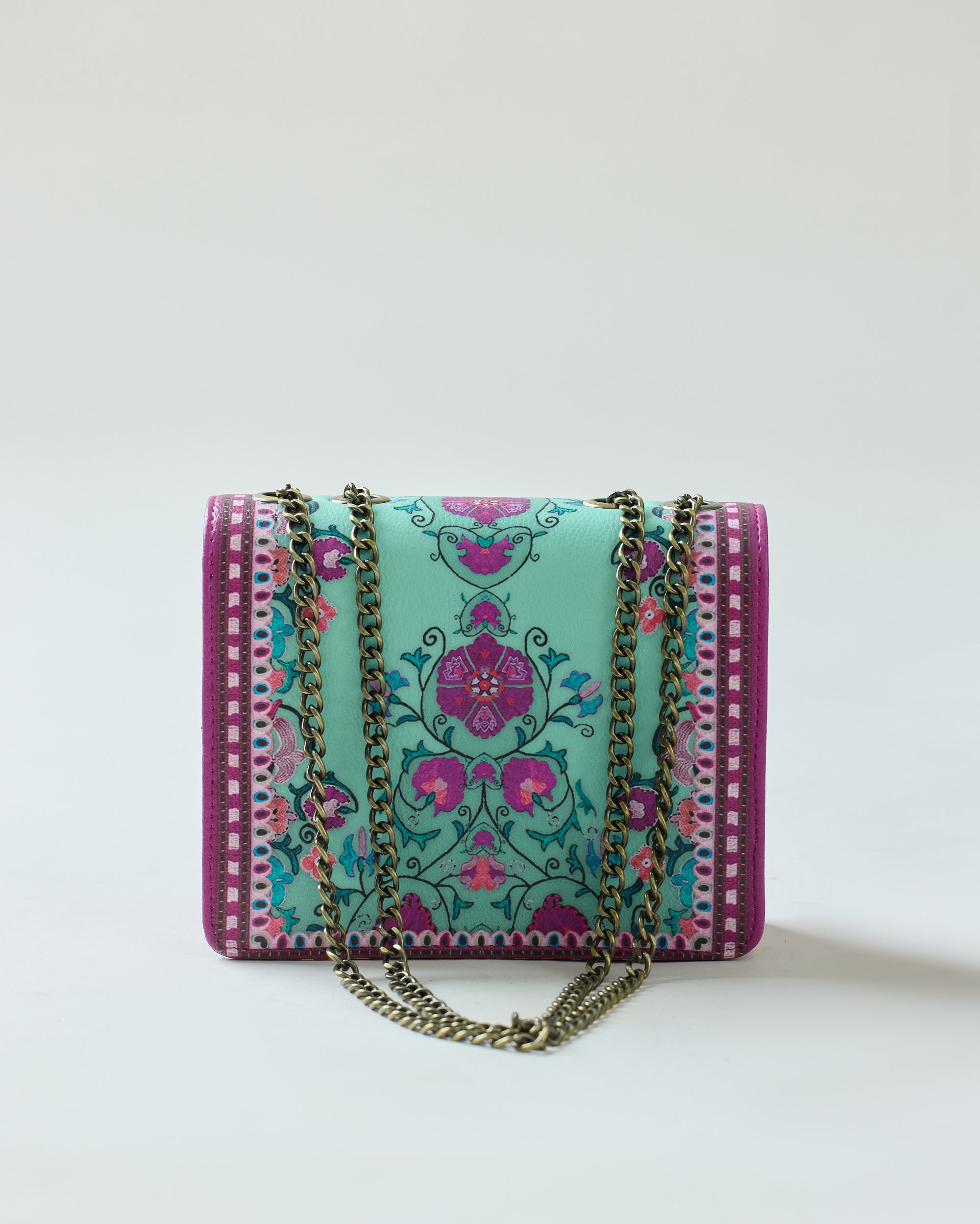 Bukhara - Clutch : Mint/Majenta