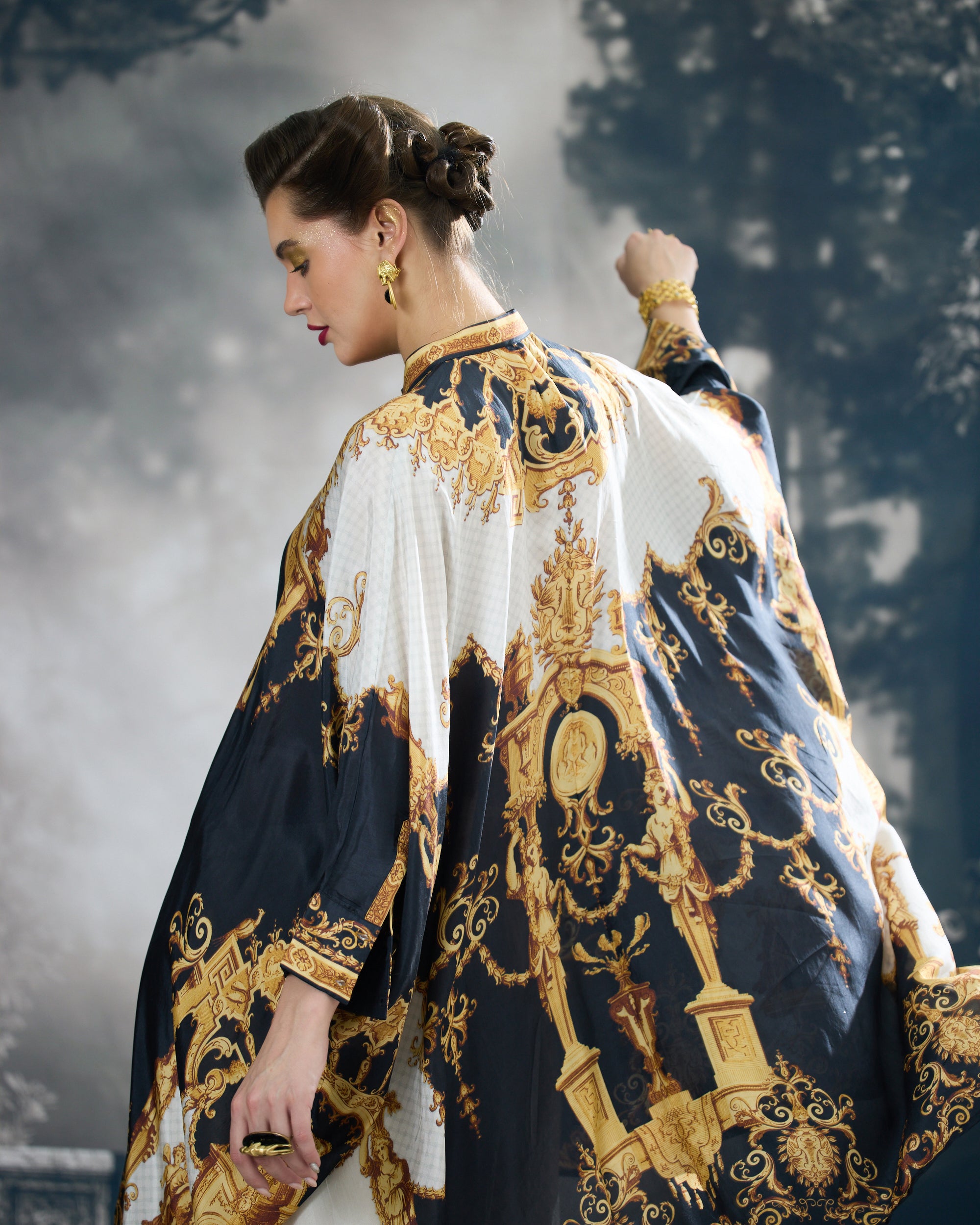 Rome : Dakota/Surilee - Black/Gold
