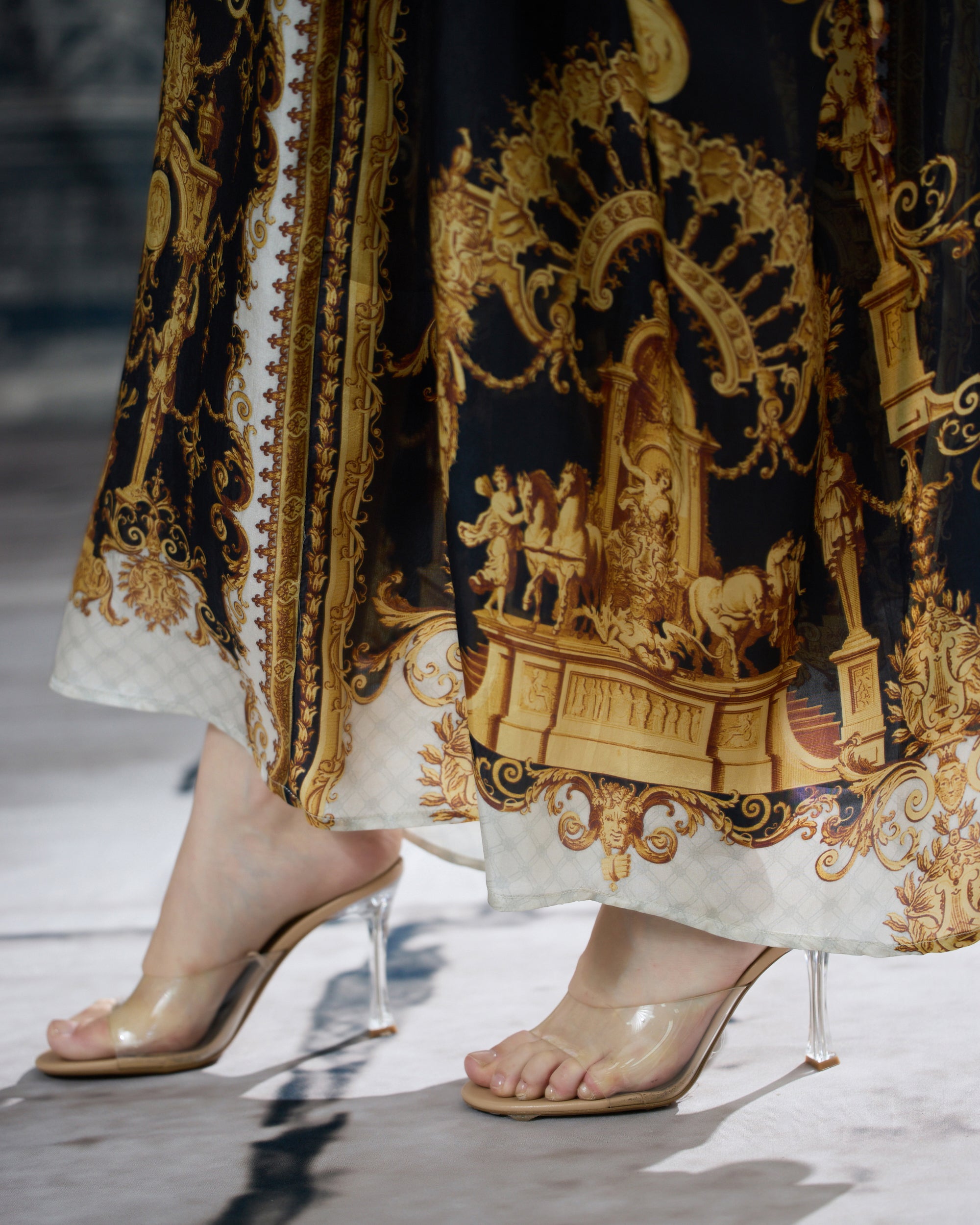 Rome : Beatrice - Black/Gold