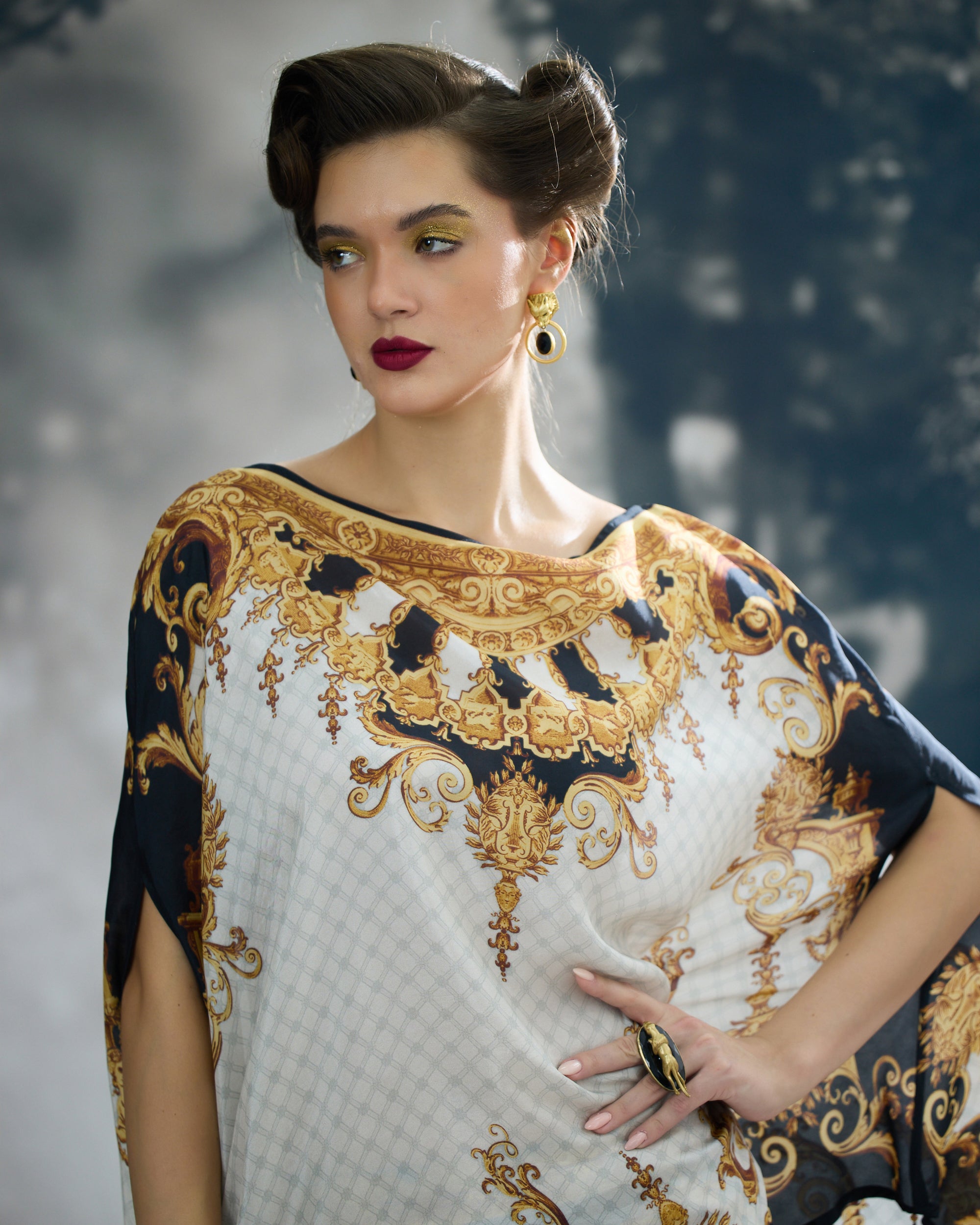 Rome : Kamini - Black/Gold