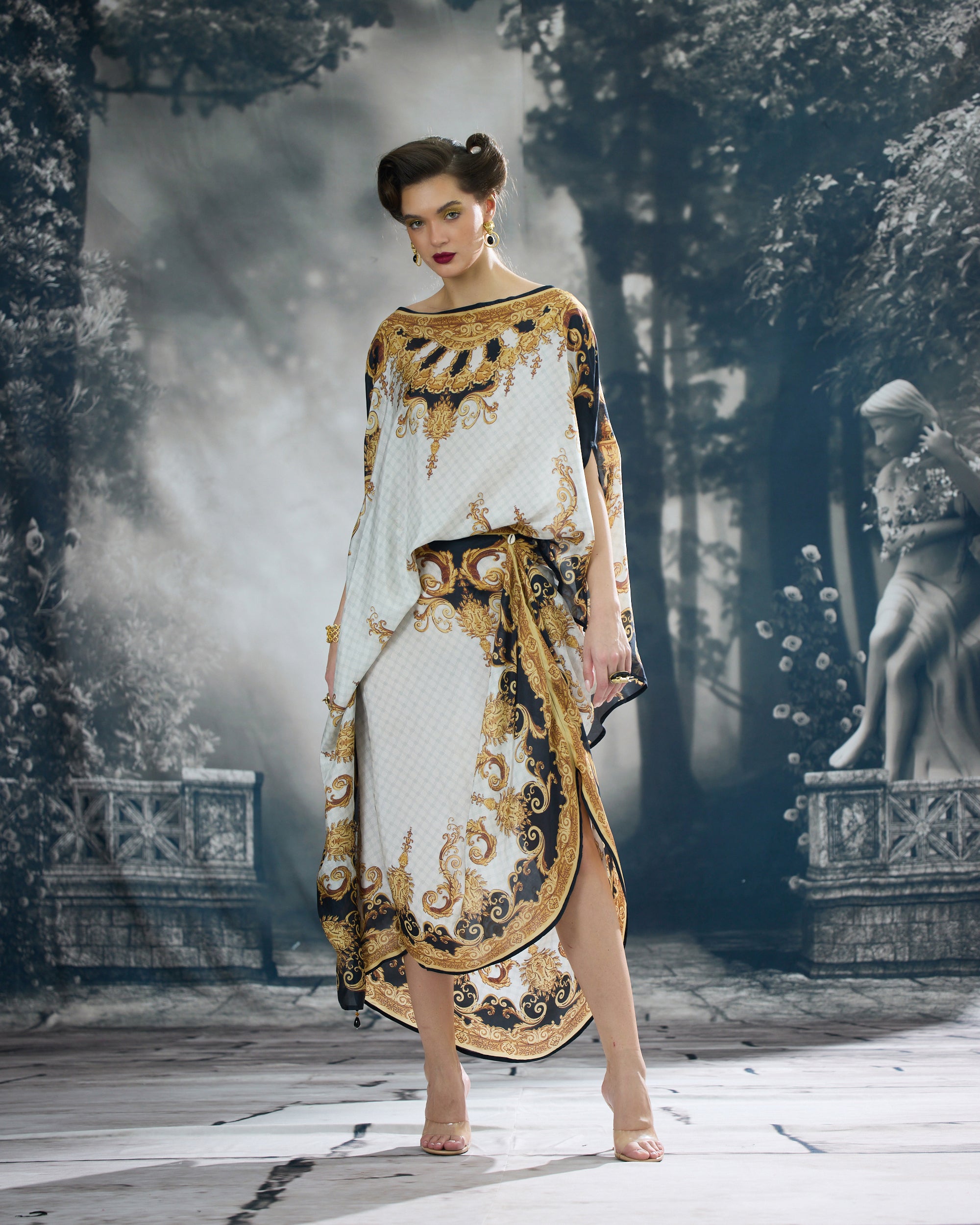 Rome : Kamini - Black/Gold