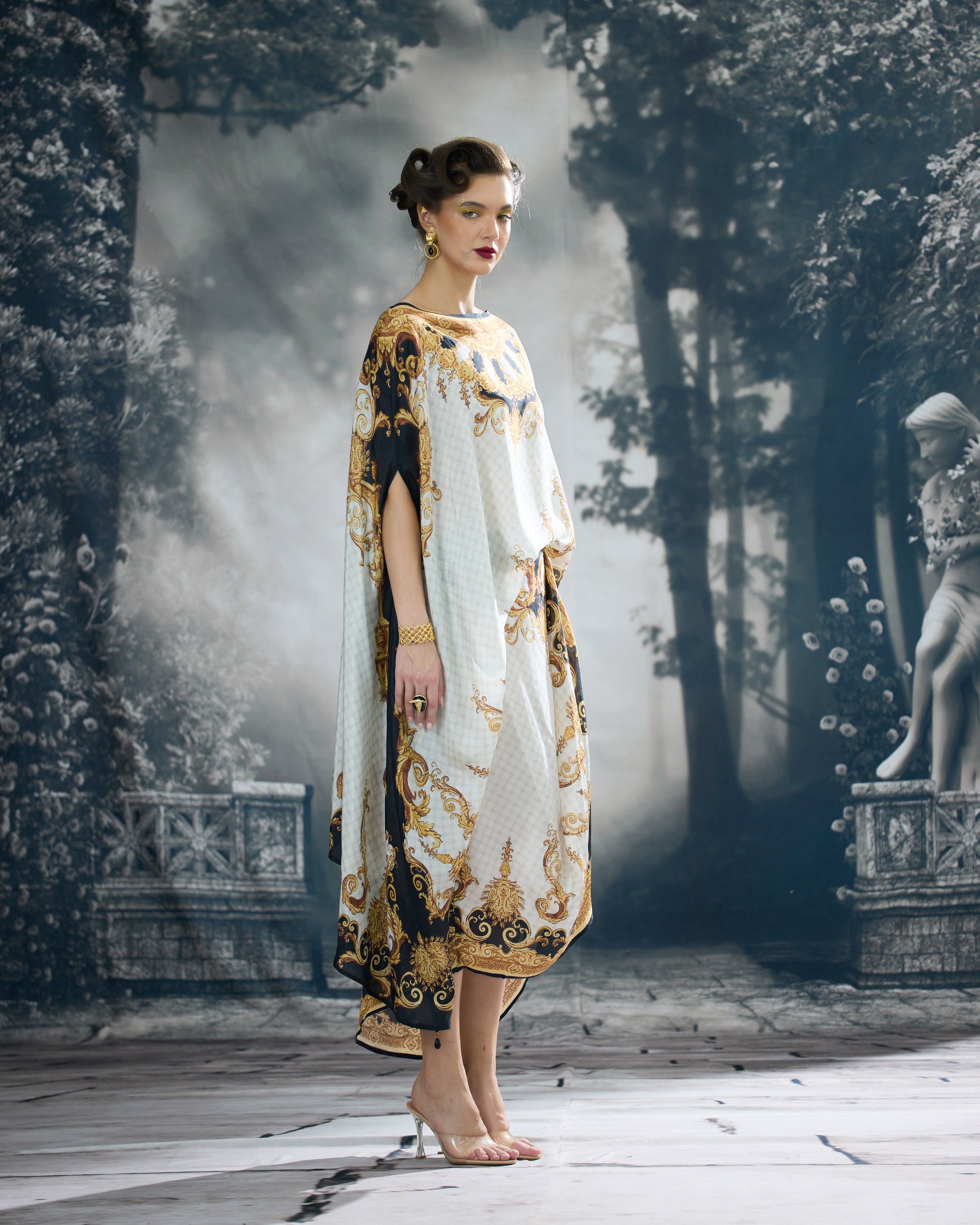 Rome : Kamini - Black/Gold