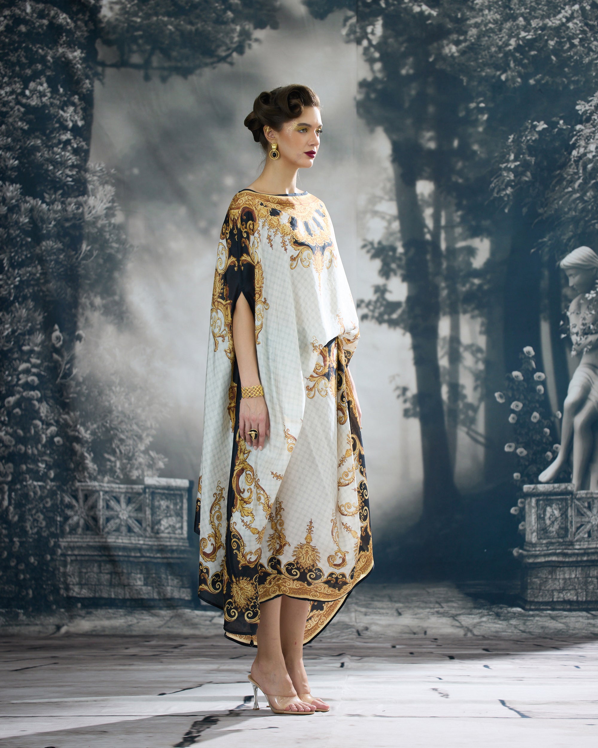 Rome : Kamini - Black/Gold