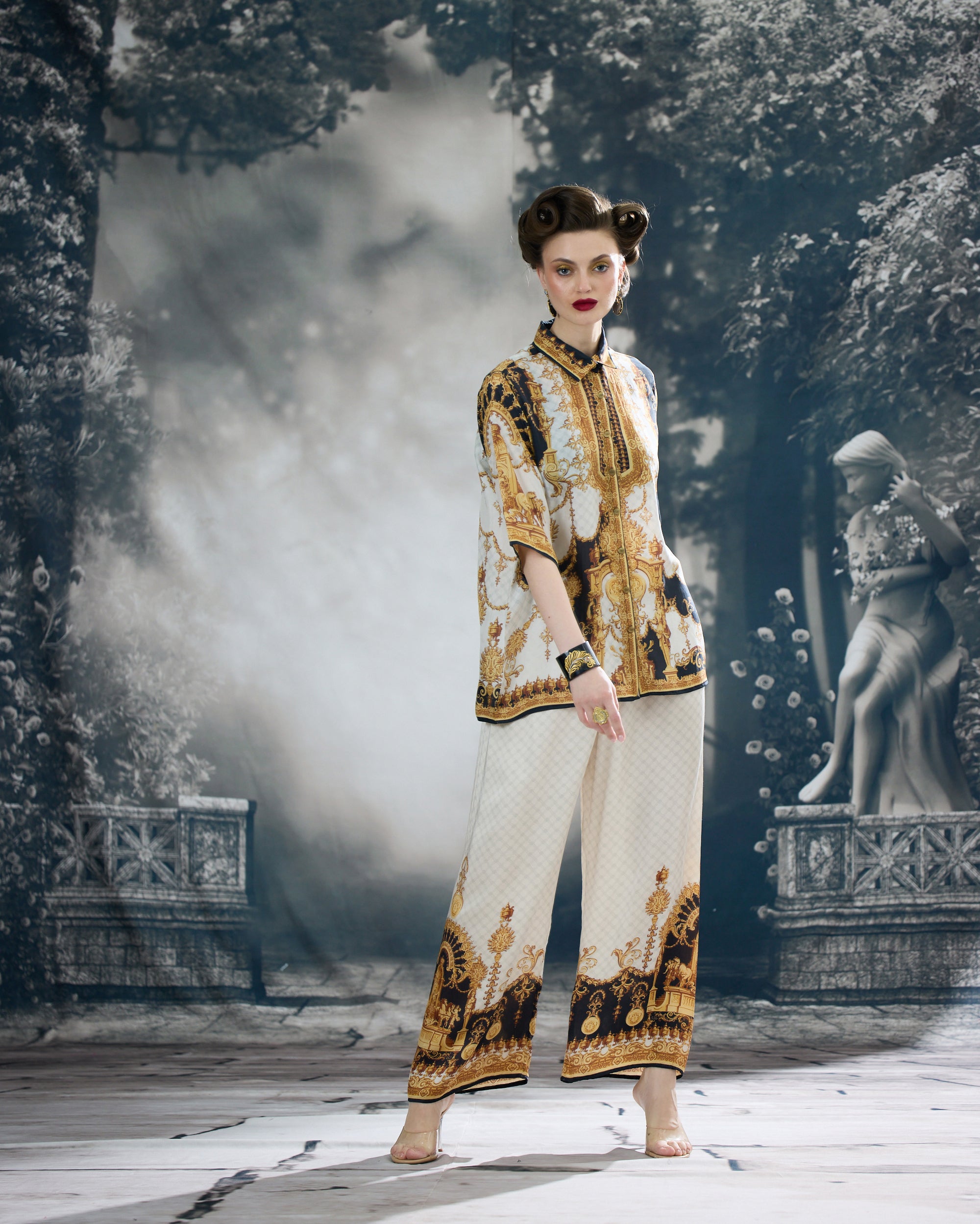 Rome : Maizah - Black/Gold