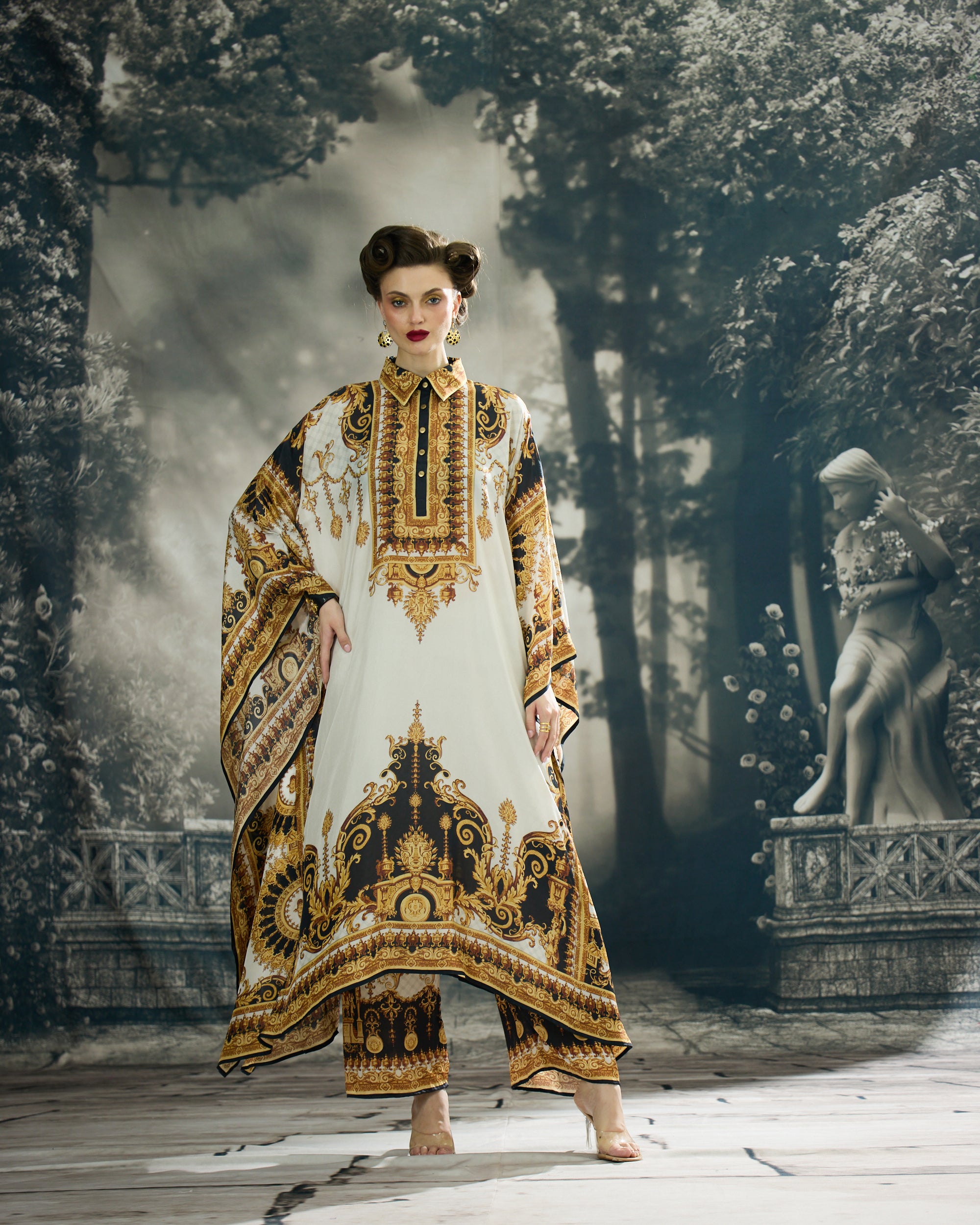 Rome : Sharifa - Black/Gold
