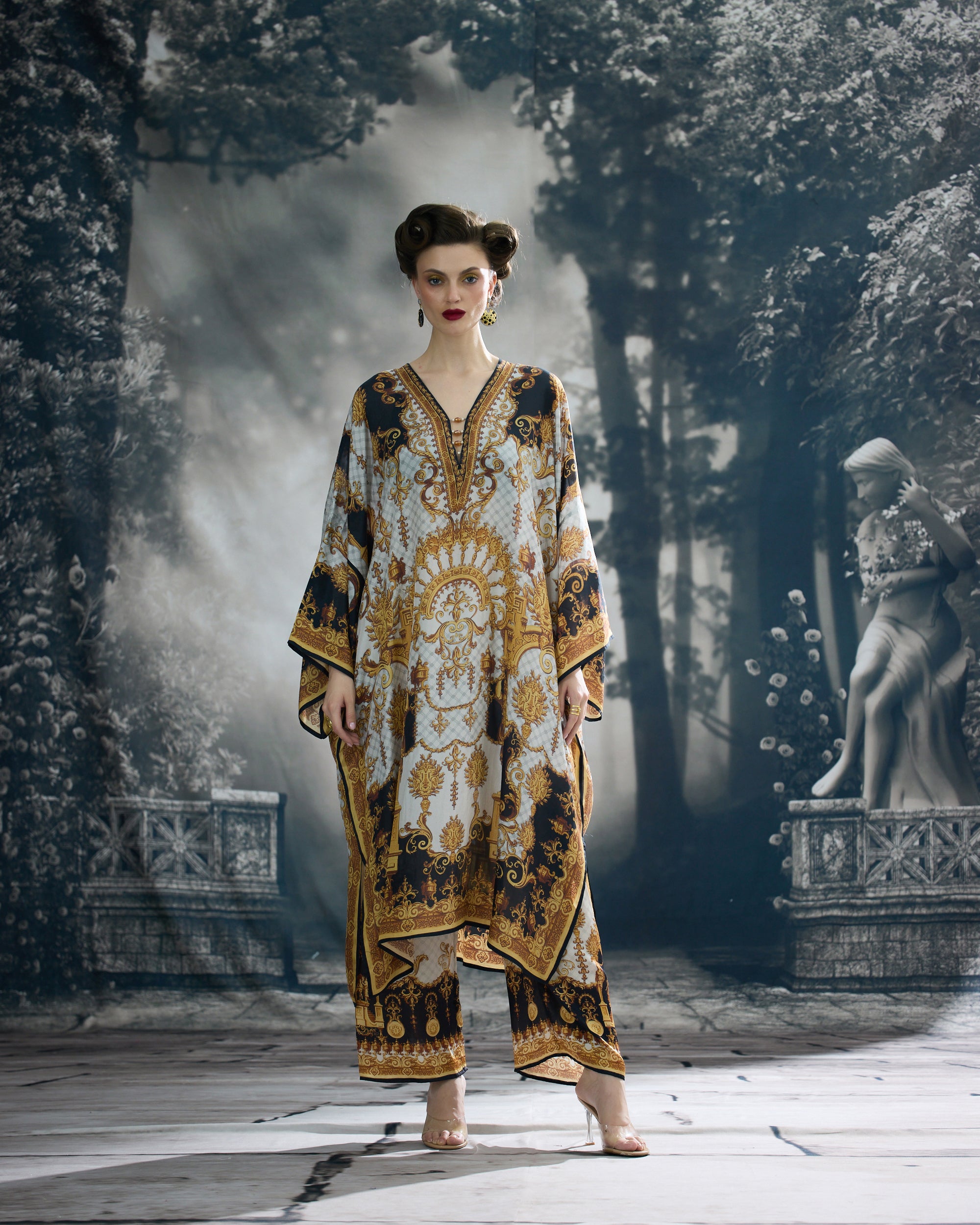 Rome : Ghufrina - Black/Gold