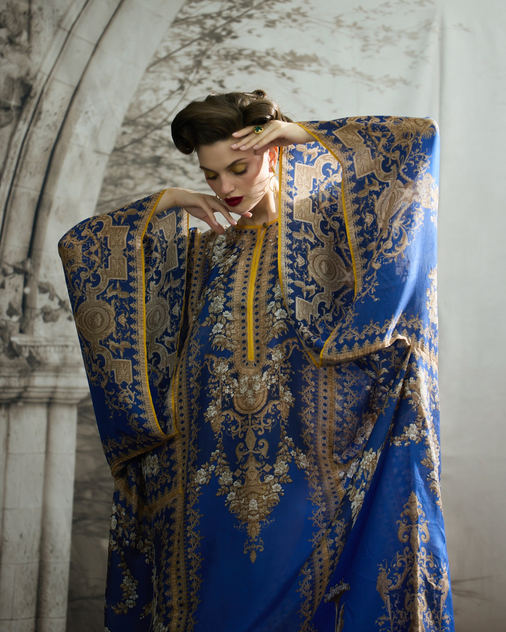 Rome : Beatrice - Blue