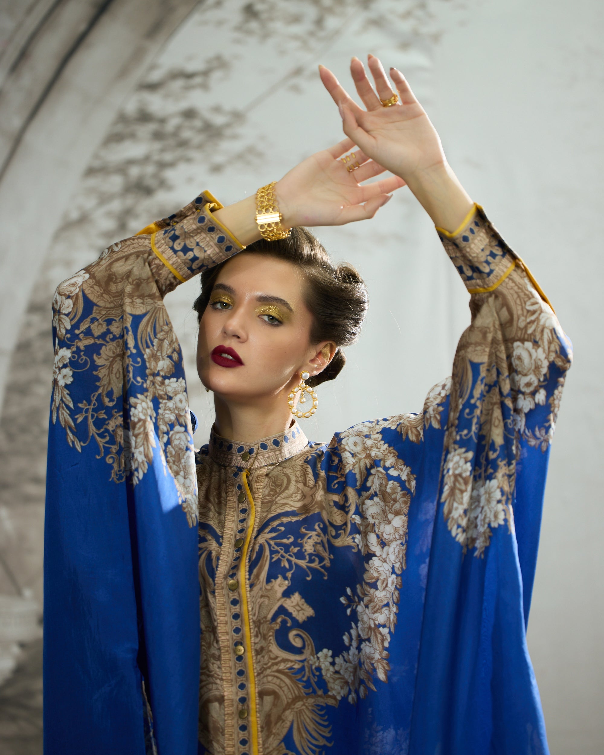 Rome : Dakota/Surilee - Blue