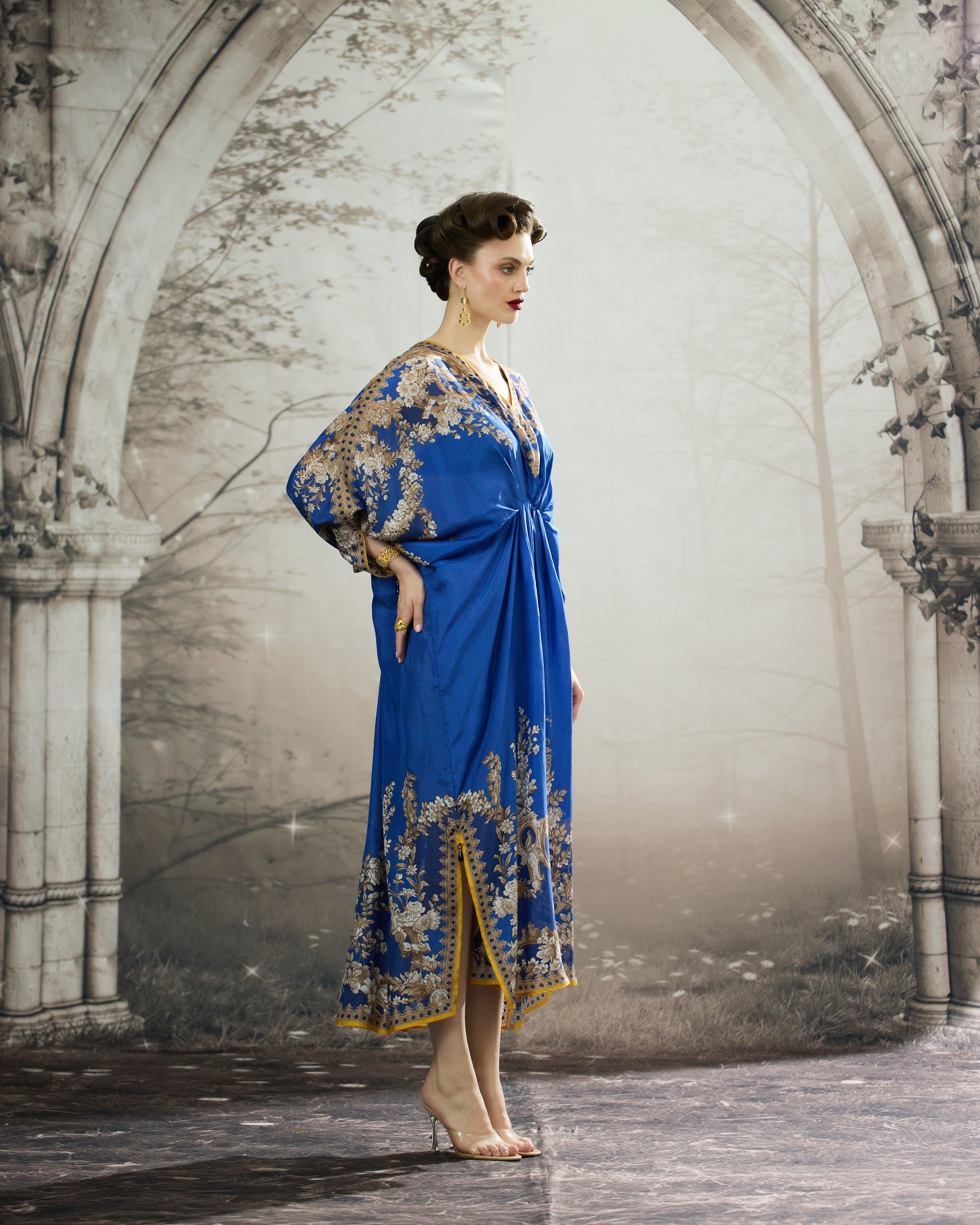 Rome : Rasika - Blue