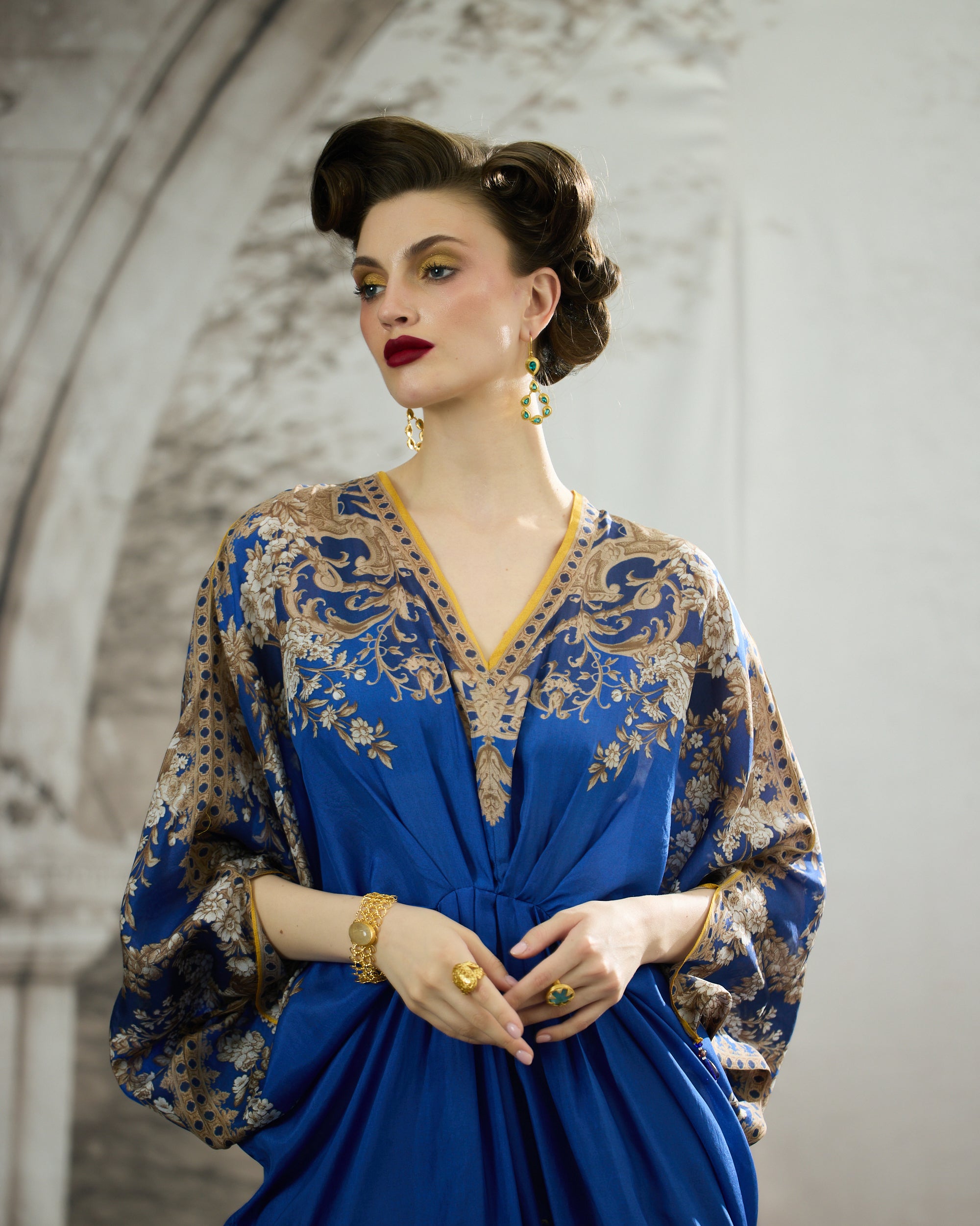 Rome : Rasika - Blue