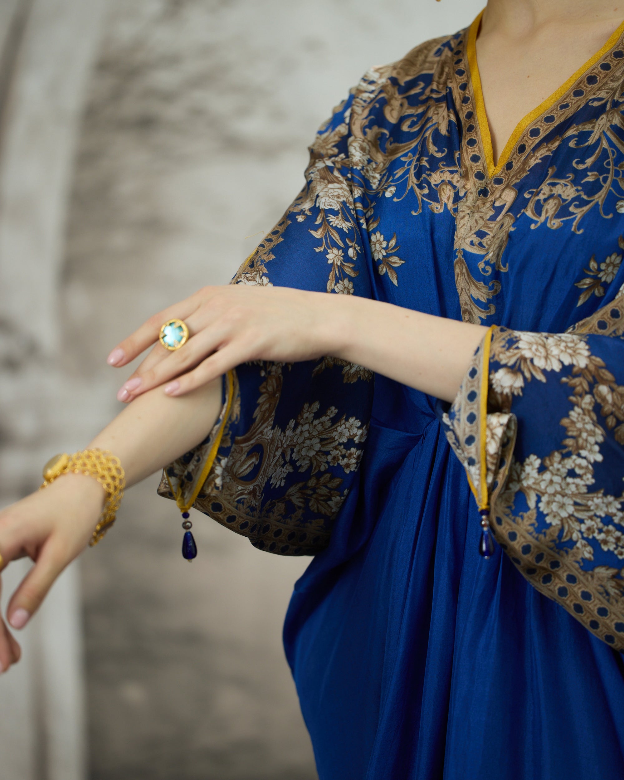 Rome : Rasika - Blue