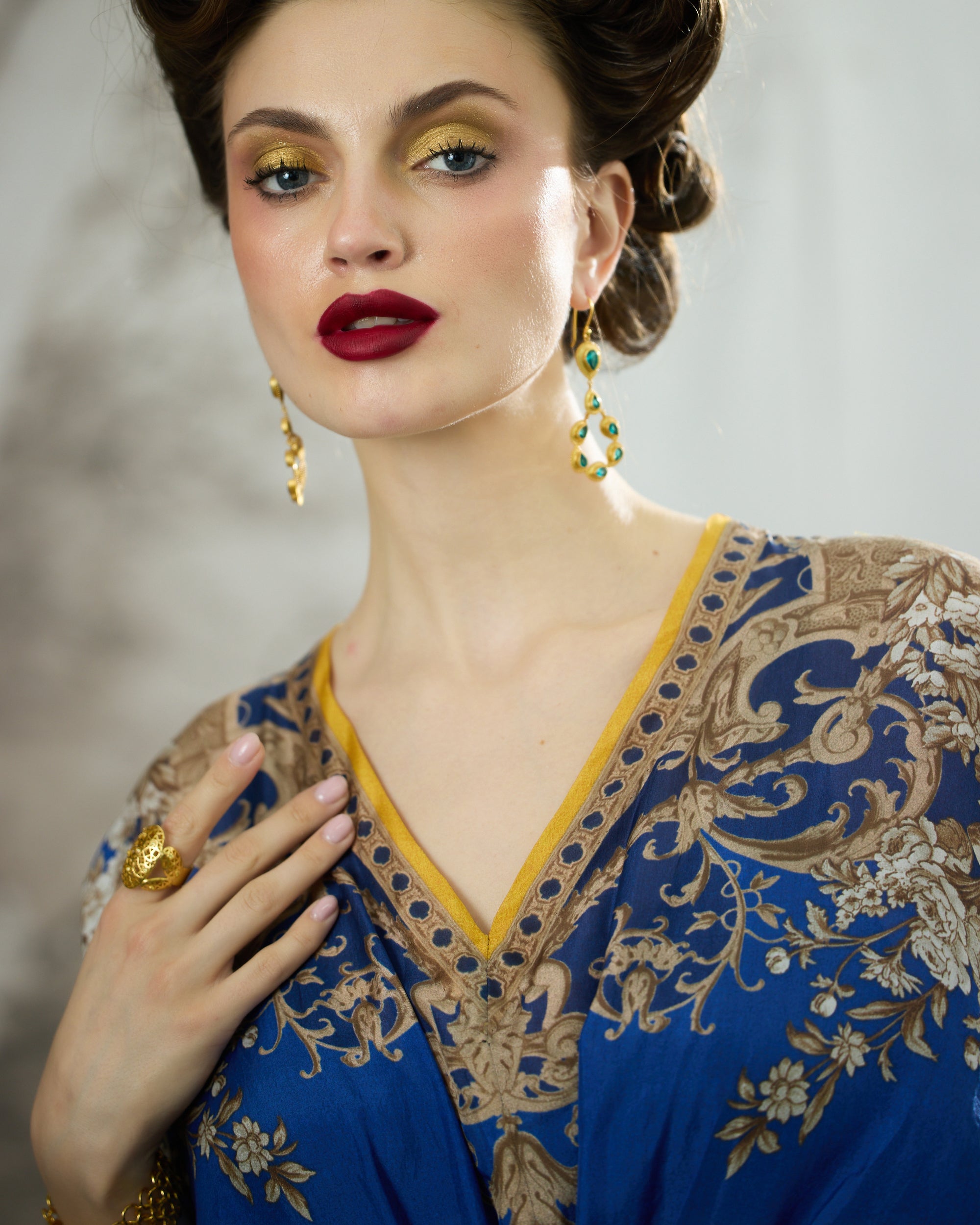 Rome : Rasika - Blue