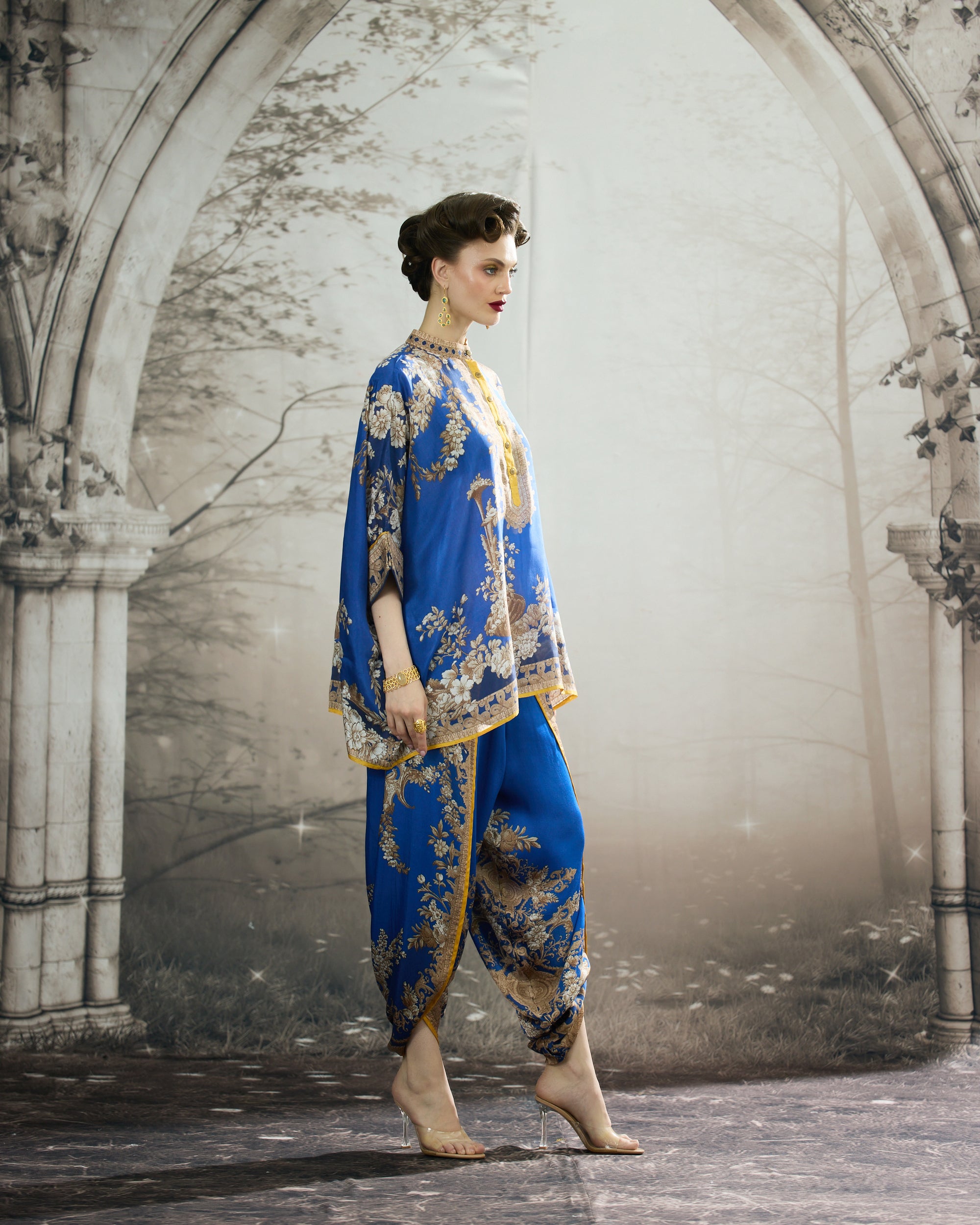Rome : Chanel/Sonth - Blue