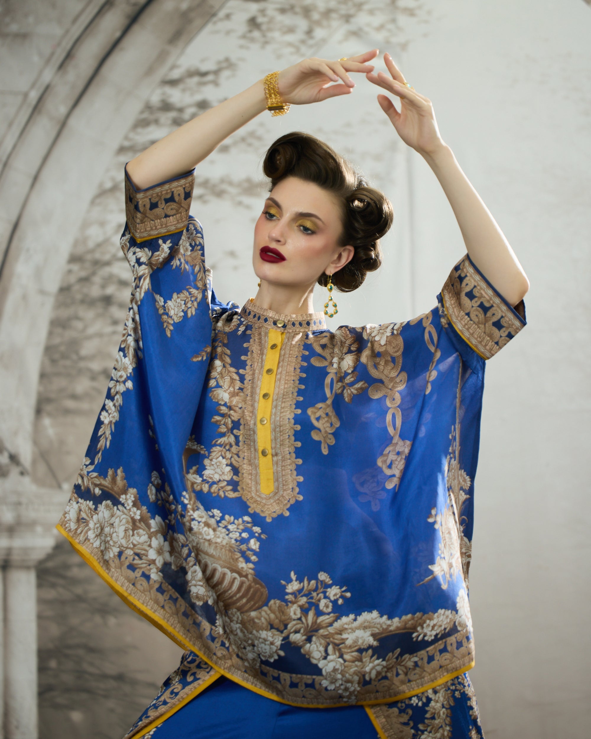 Rome : Chanel/Sonth - Blue