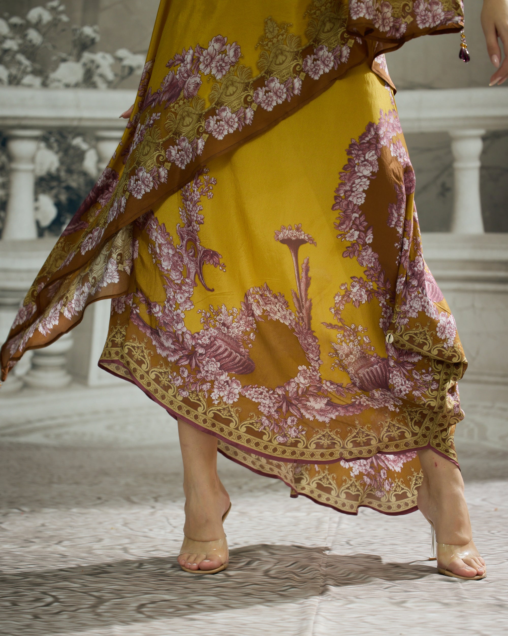 Rome : Kamini - Mustard