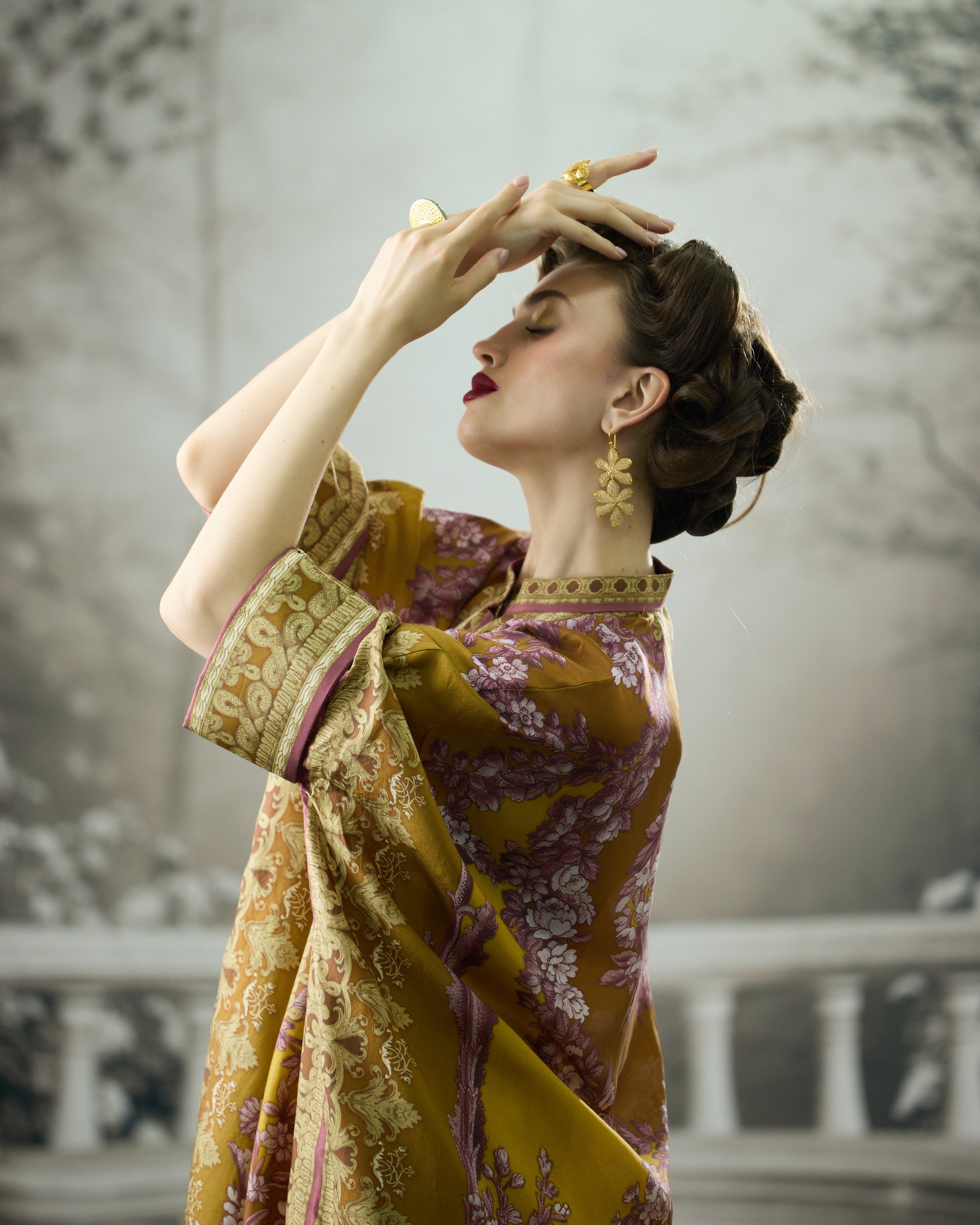Rome : Chanel 36" - Mustard
