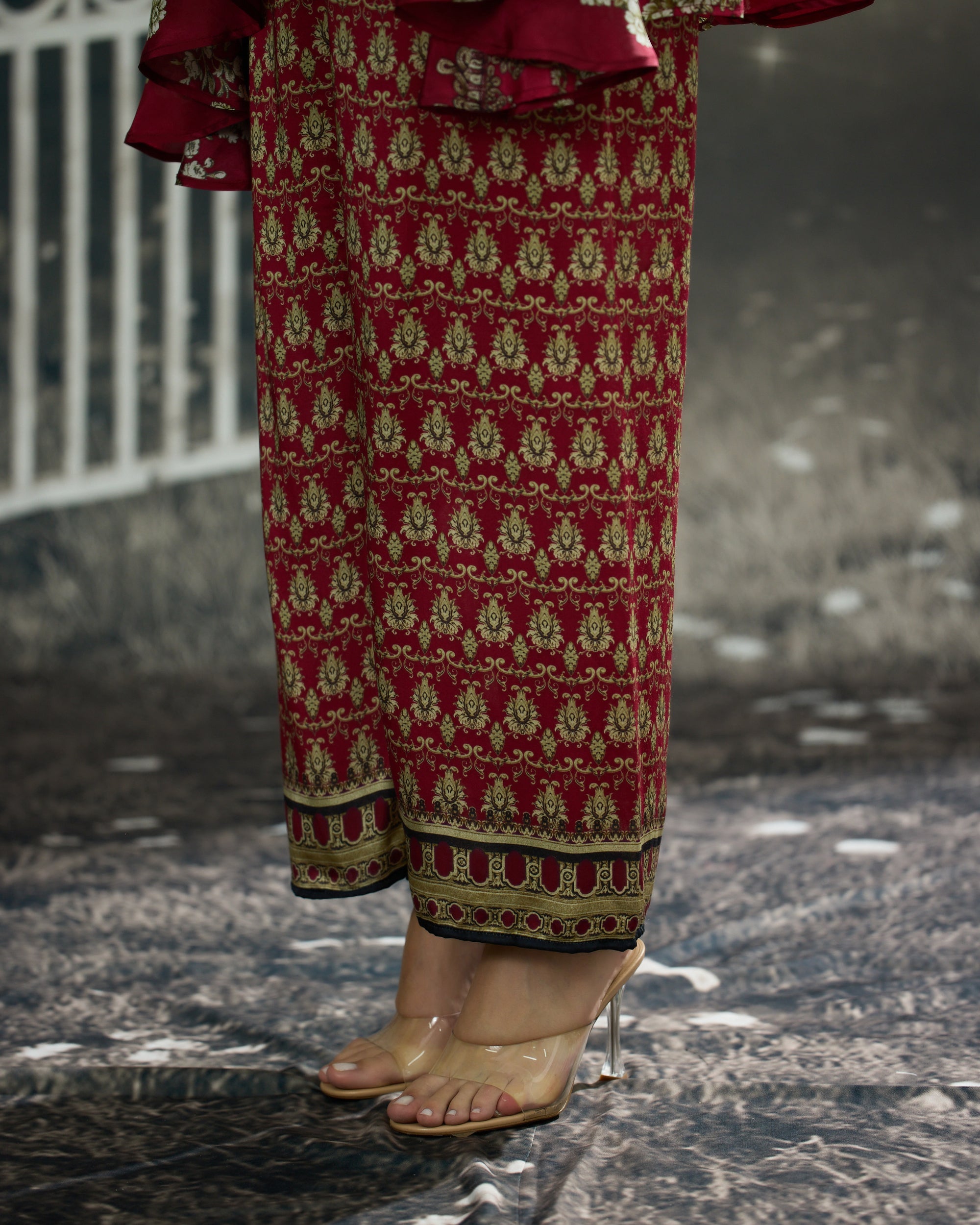 Rome : Nilofer - Fuchsia