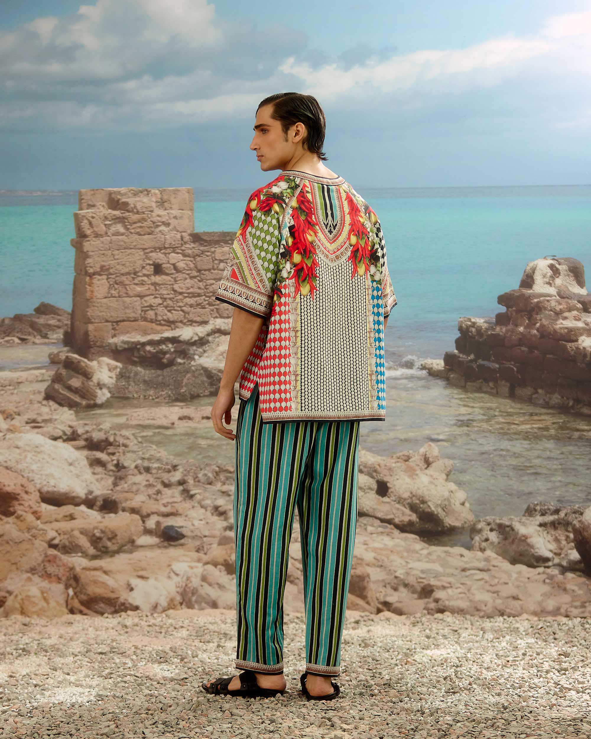 Orvieto : Timothy - Aqua/Red