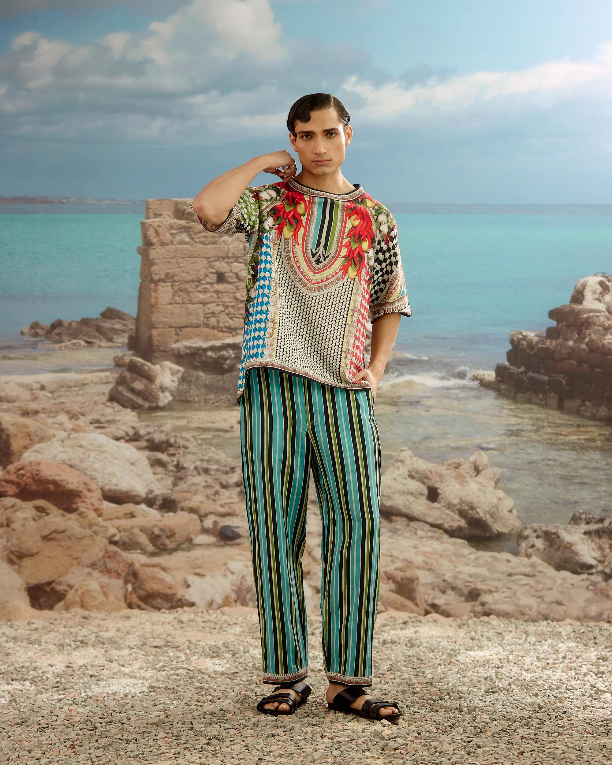 Orvieto : Timothy - Aqua/Red