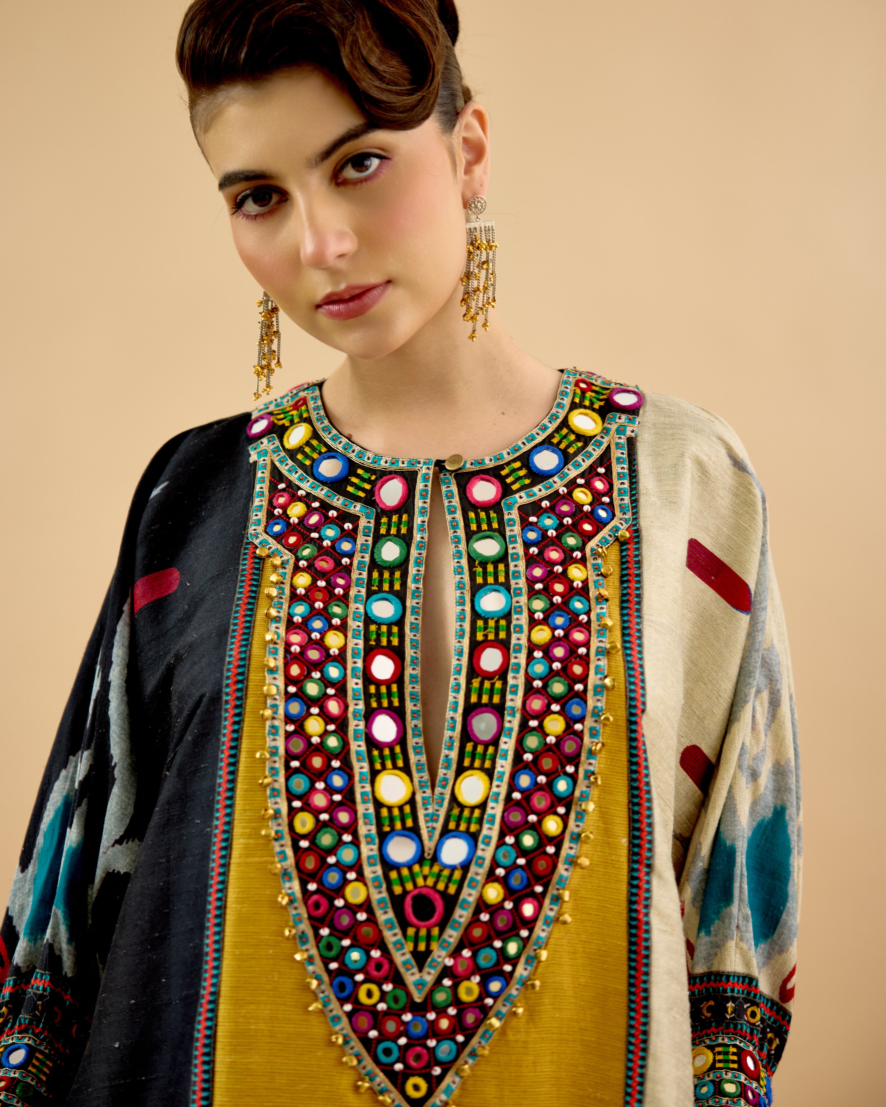 Tangier : Myra - Black/Eggshell