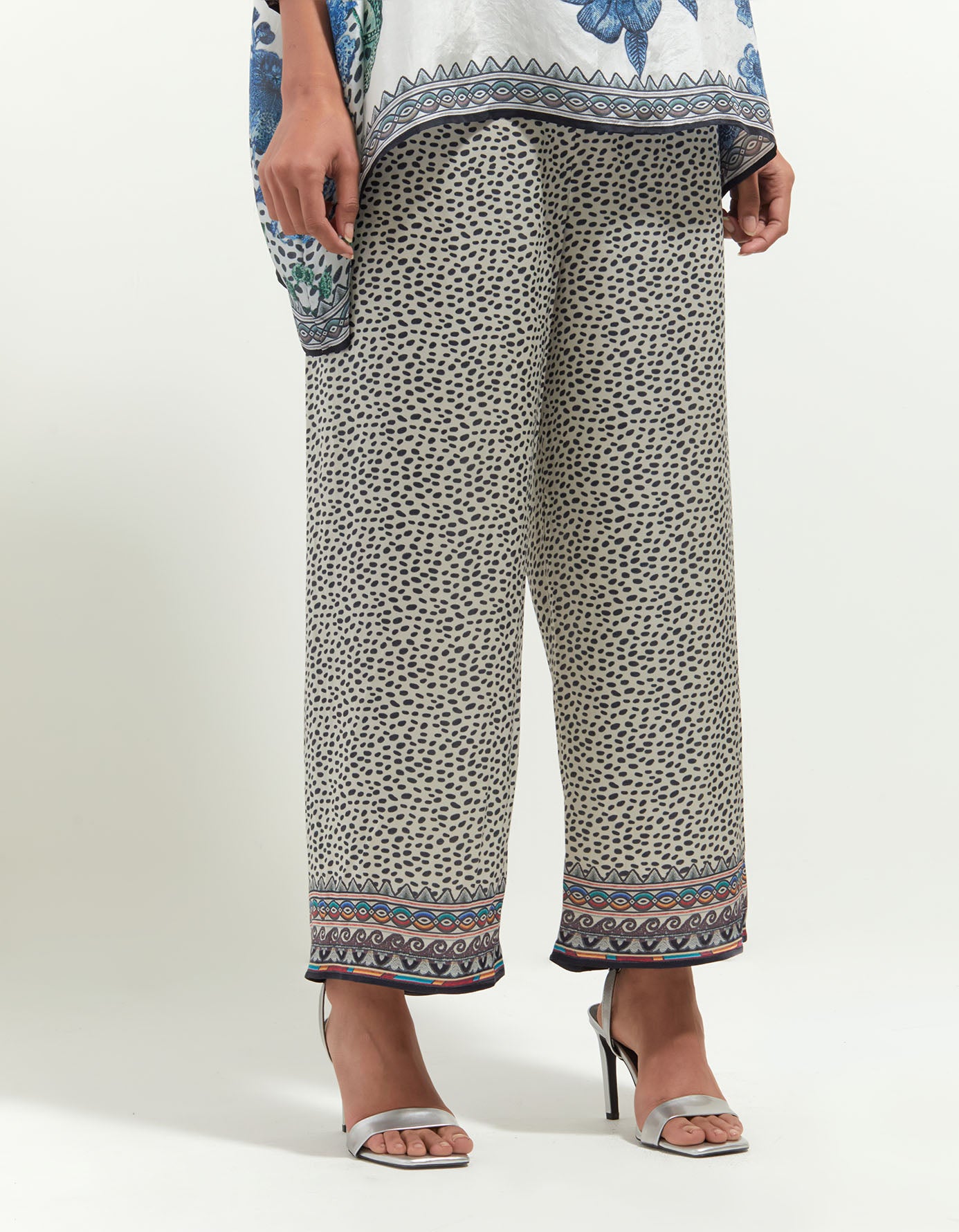 Florence : Chanel - White/Multi