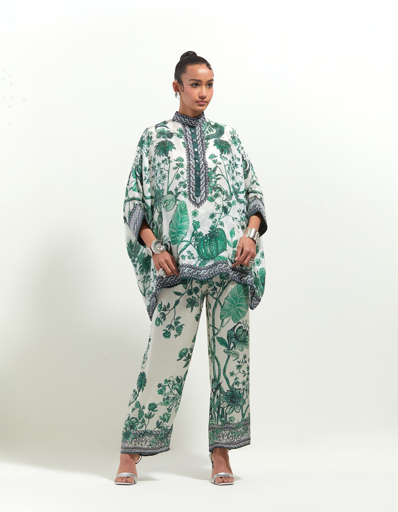 Florence : Chanel - White/Emerald