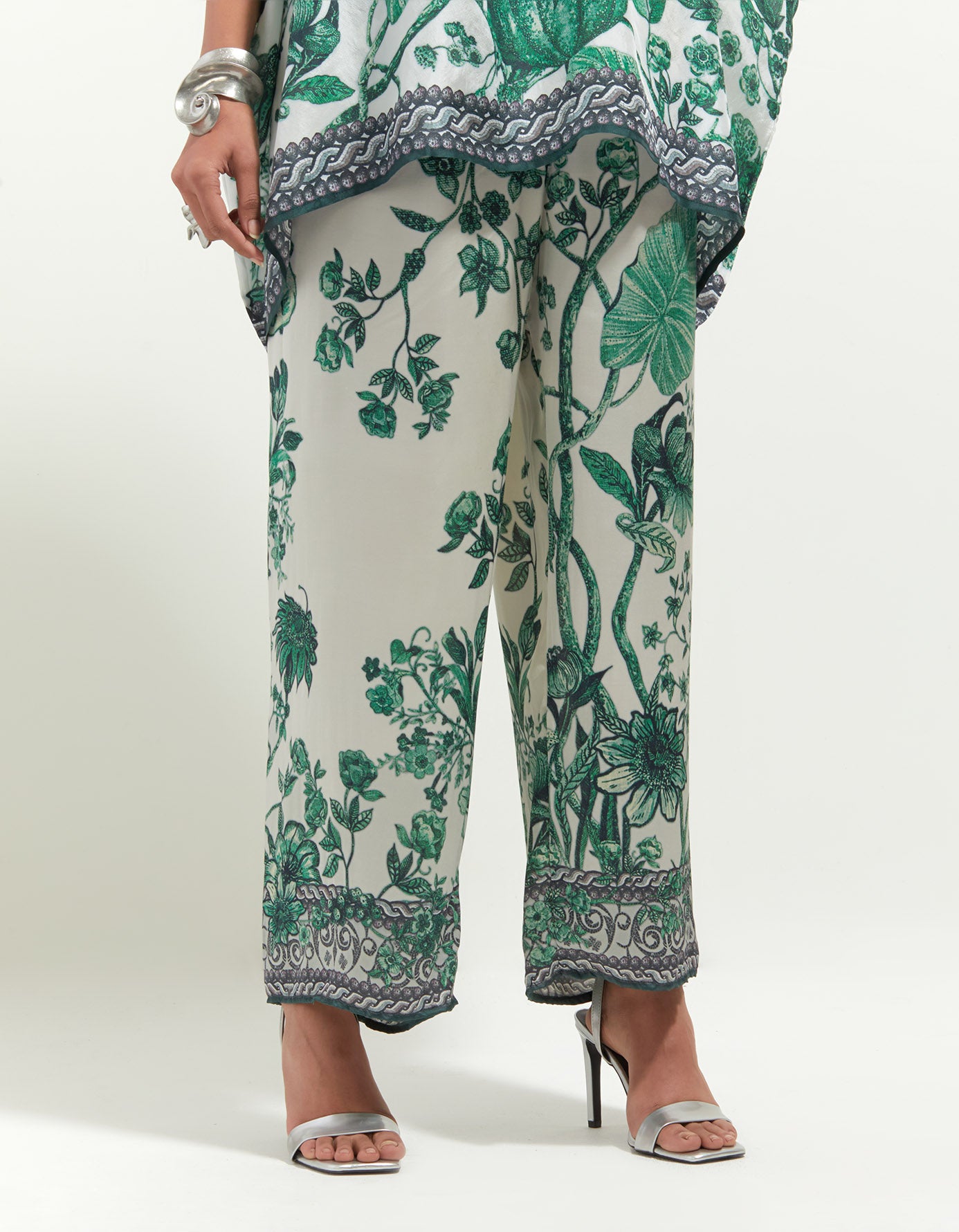 Florence : Chanel - White/Emerald