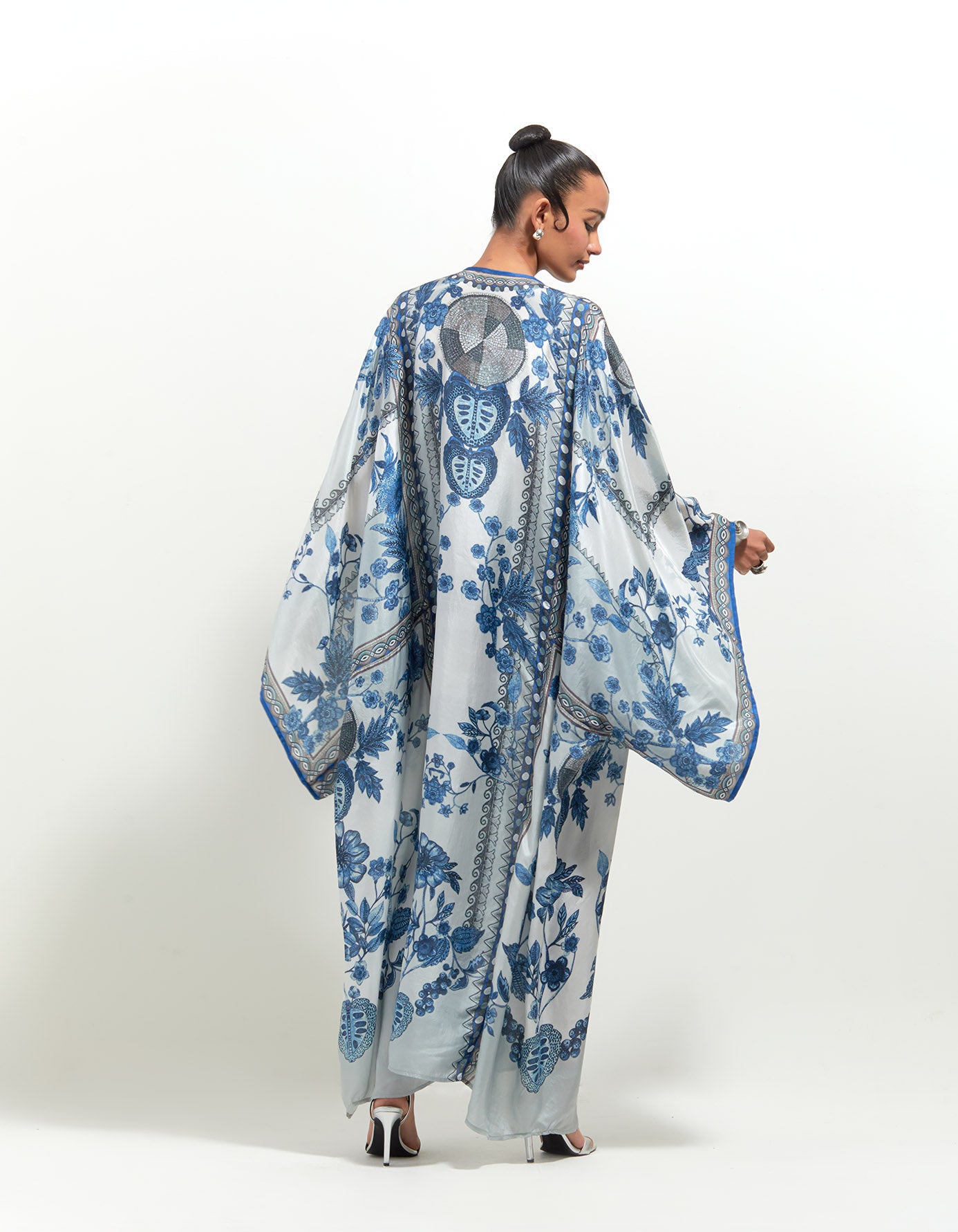 Florence : Beatrice - Blue/White