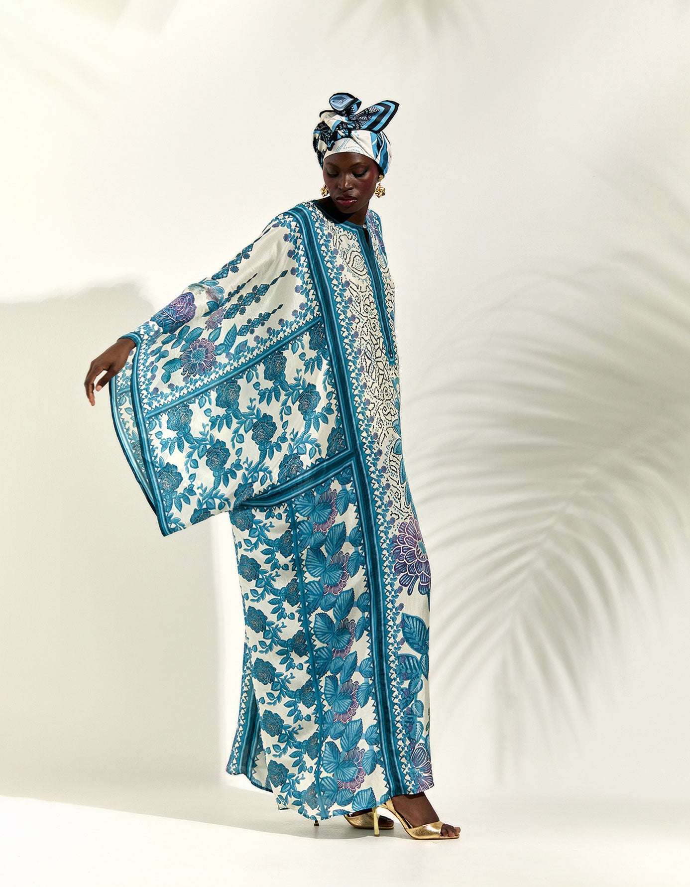 Jamaica : Beatrice - Ivory/Blue
