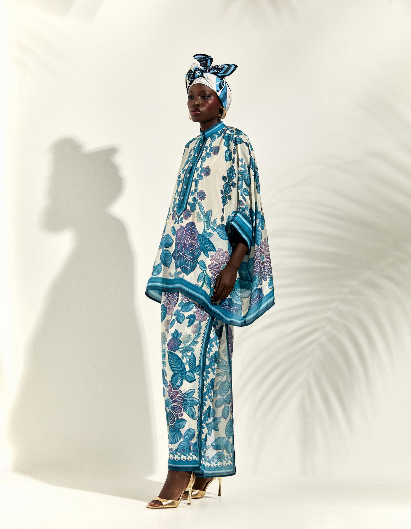 Jamaica : Chanel/Gloria - Ivory/Blue