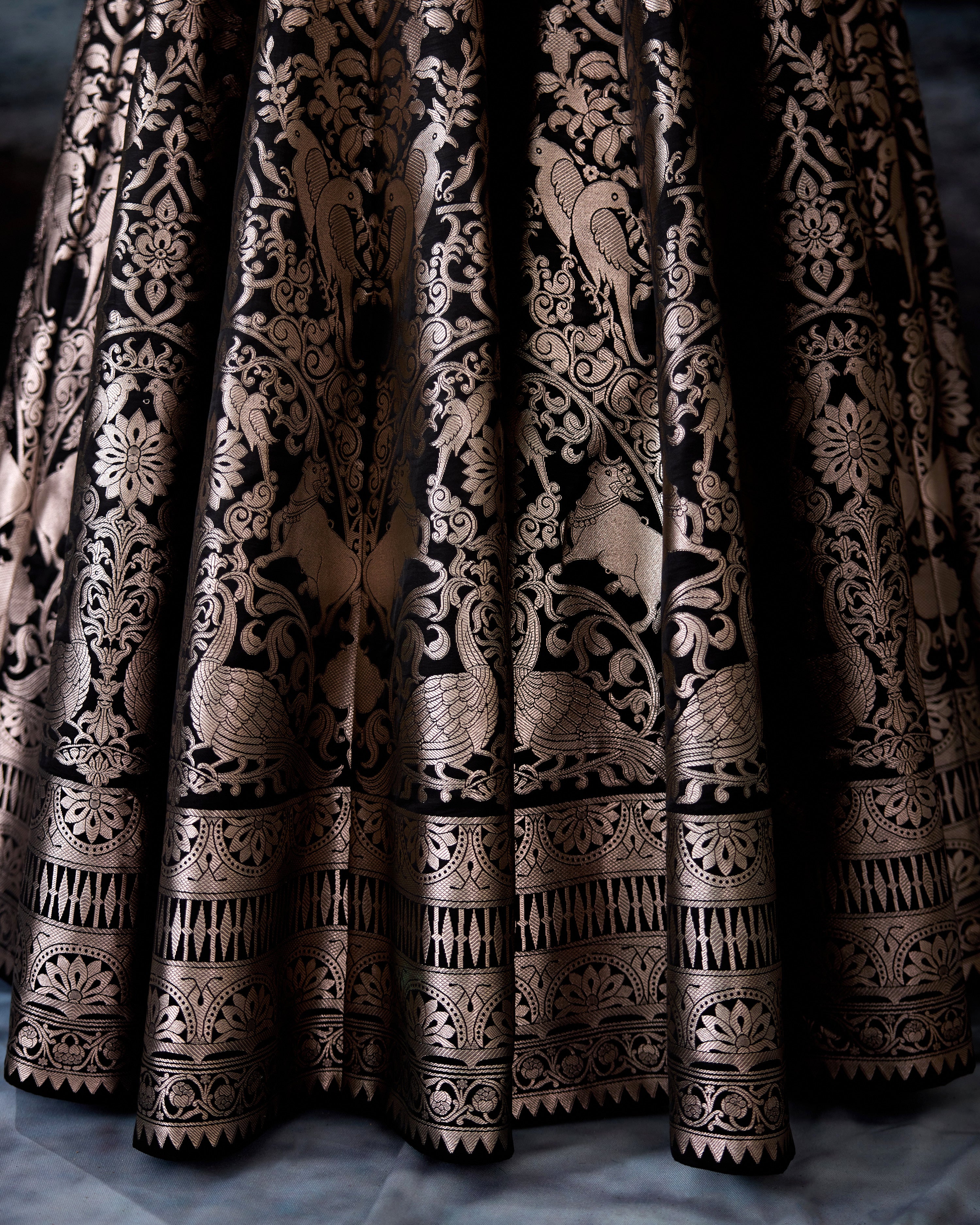 Bethari : Ravneet/Leela - Black