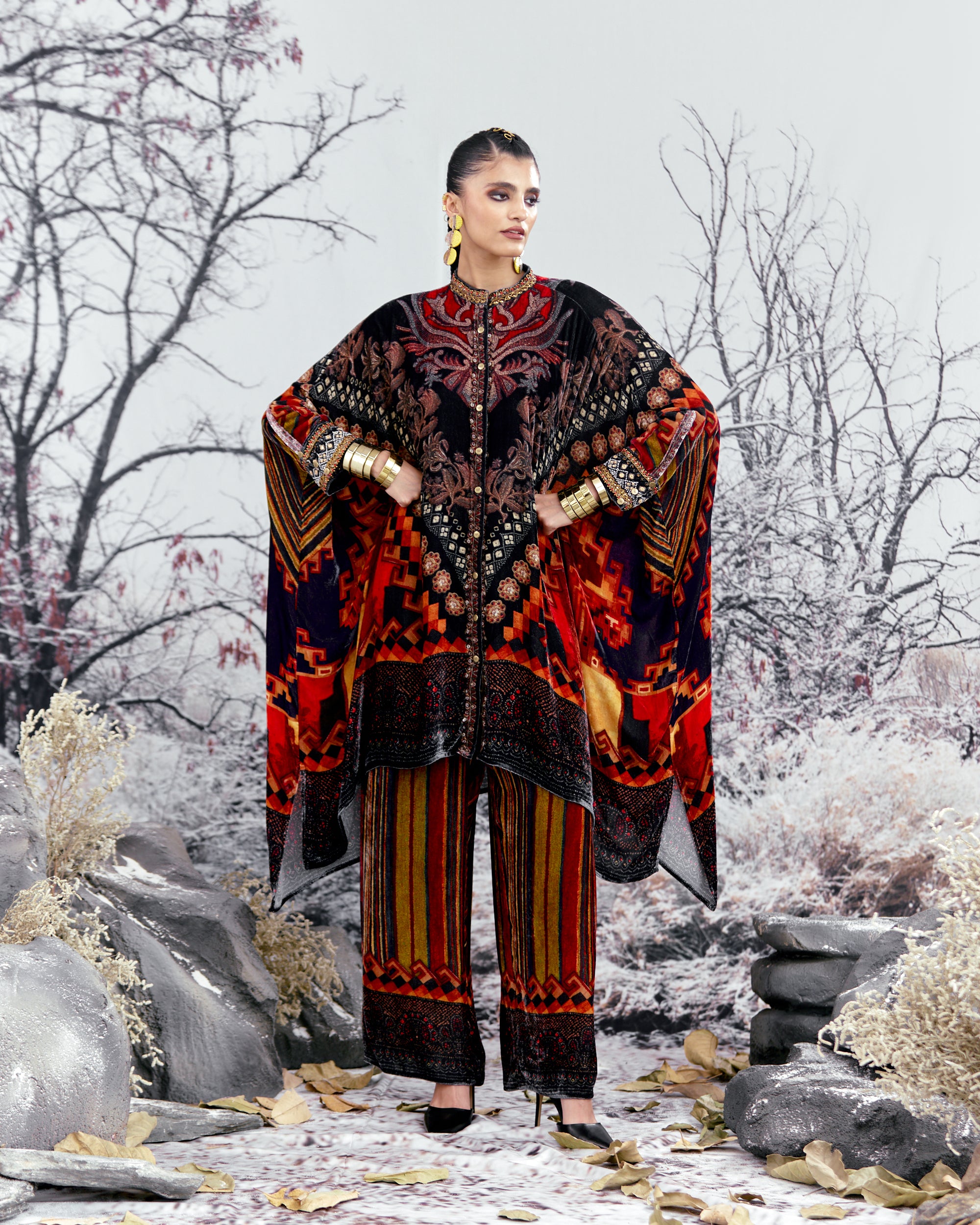 Tijori : Dakota - Black/Red