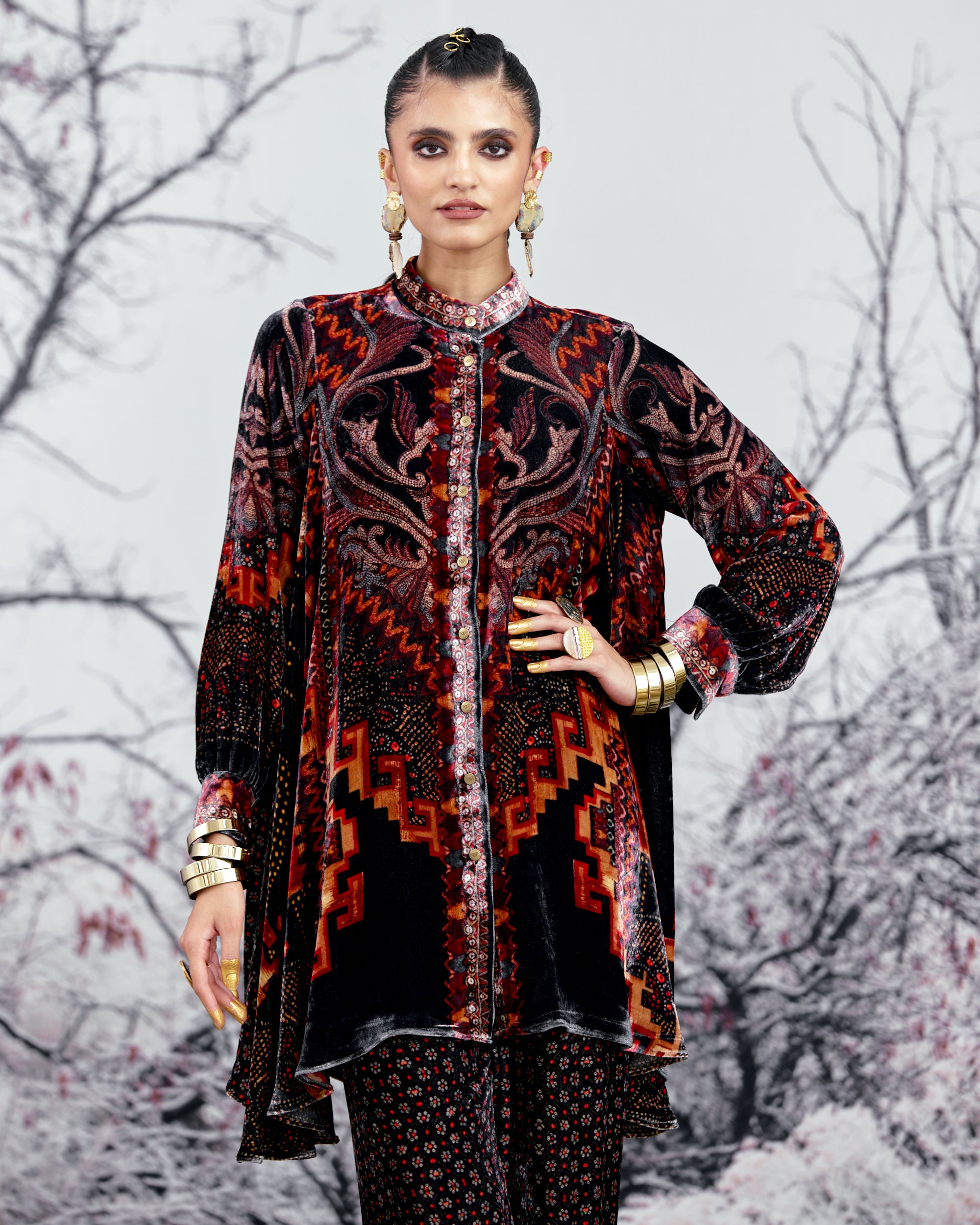 Tijori : Nilofer - Black