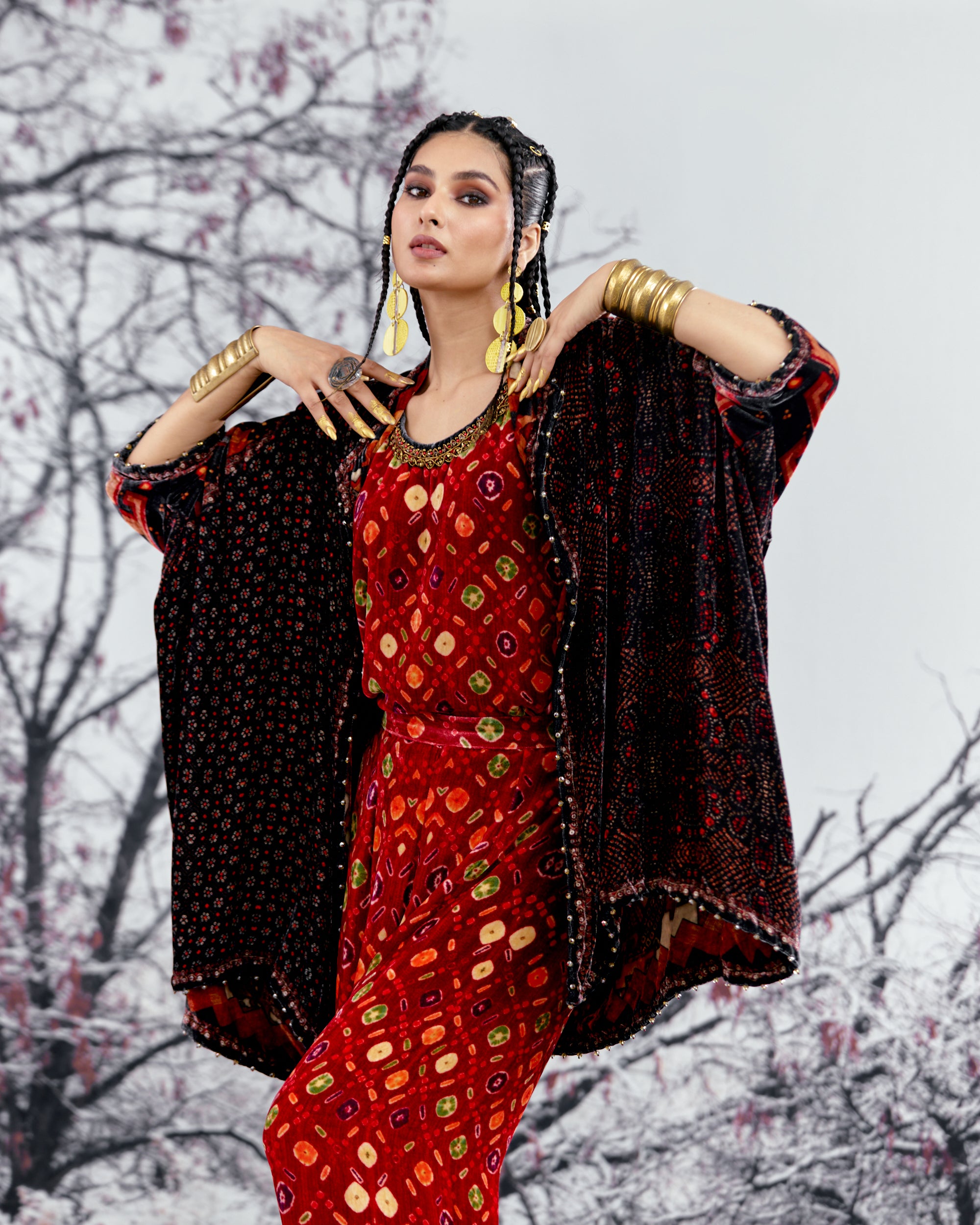 Tijori : Adhira - Red/Black
