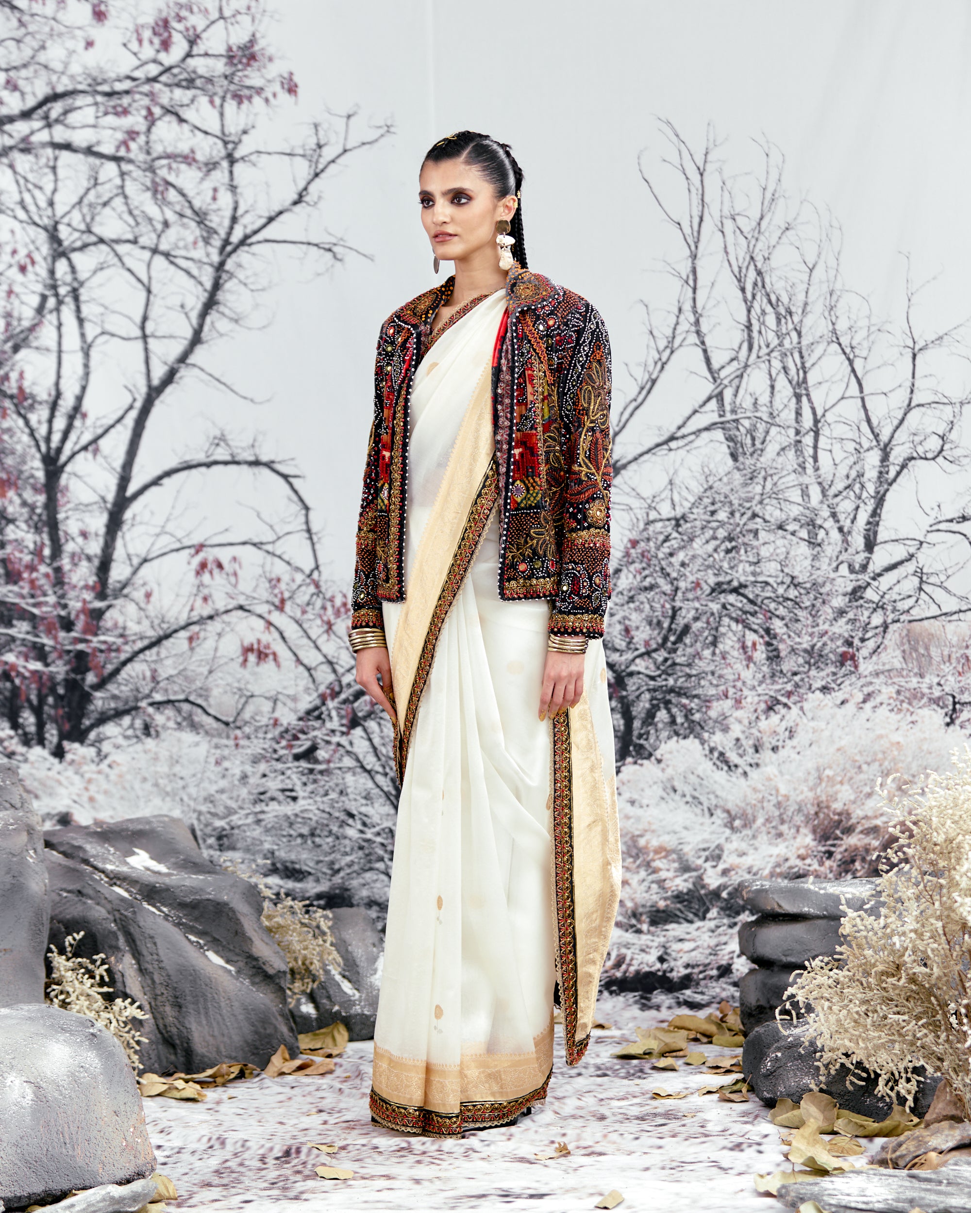 Tijori : Inika - Black/Multi
