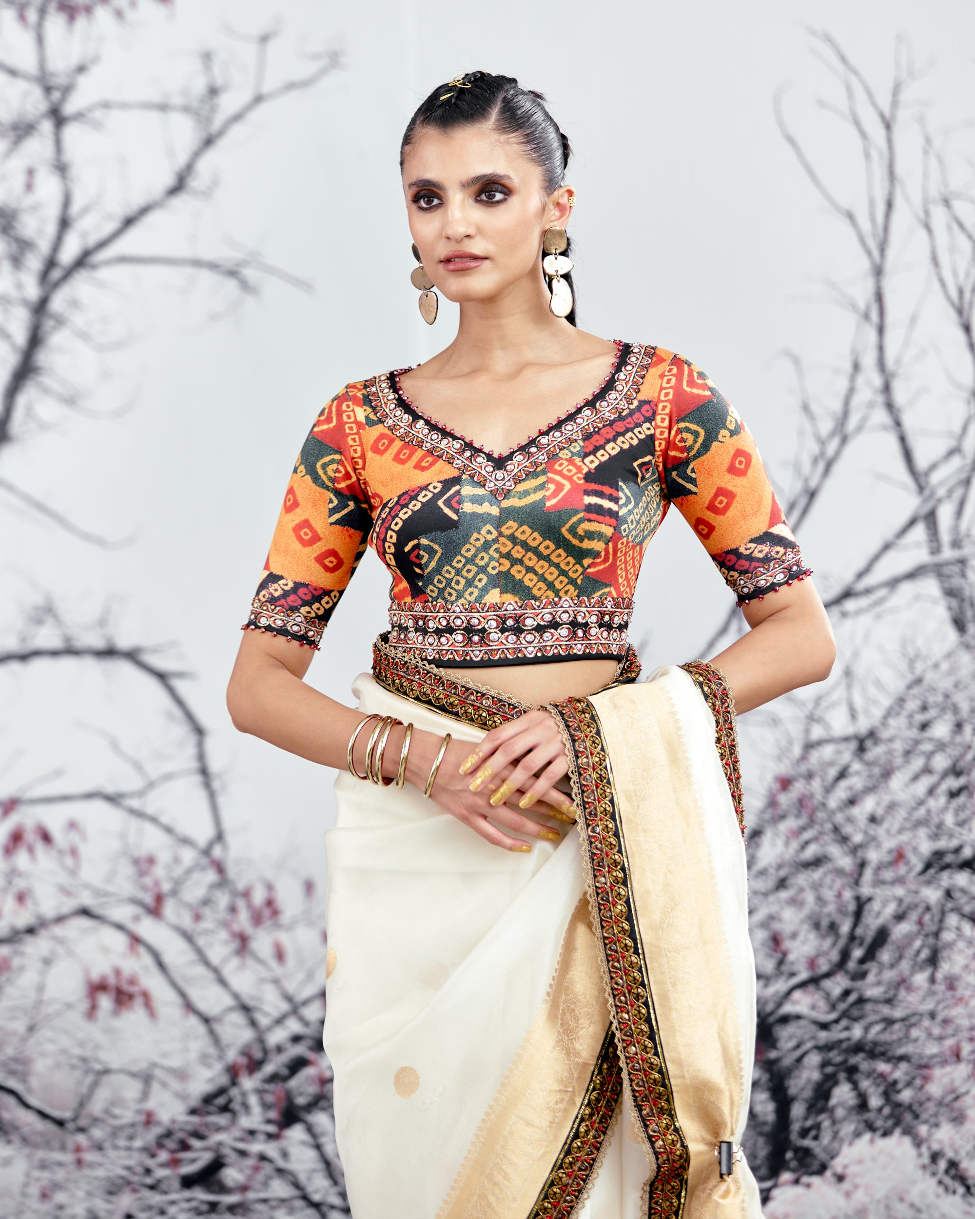 Tijori : Savitri - Ivory