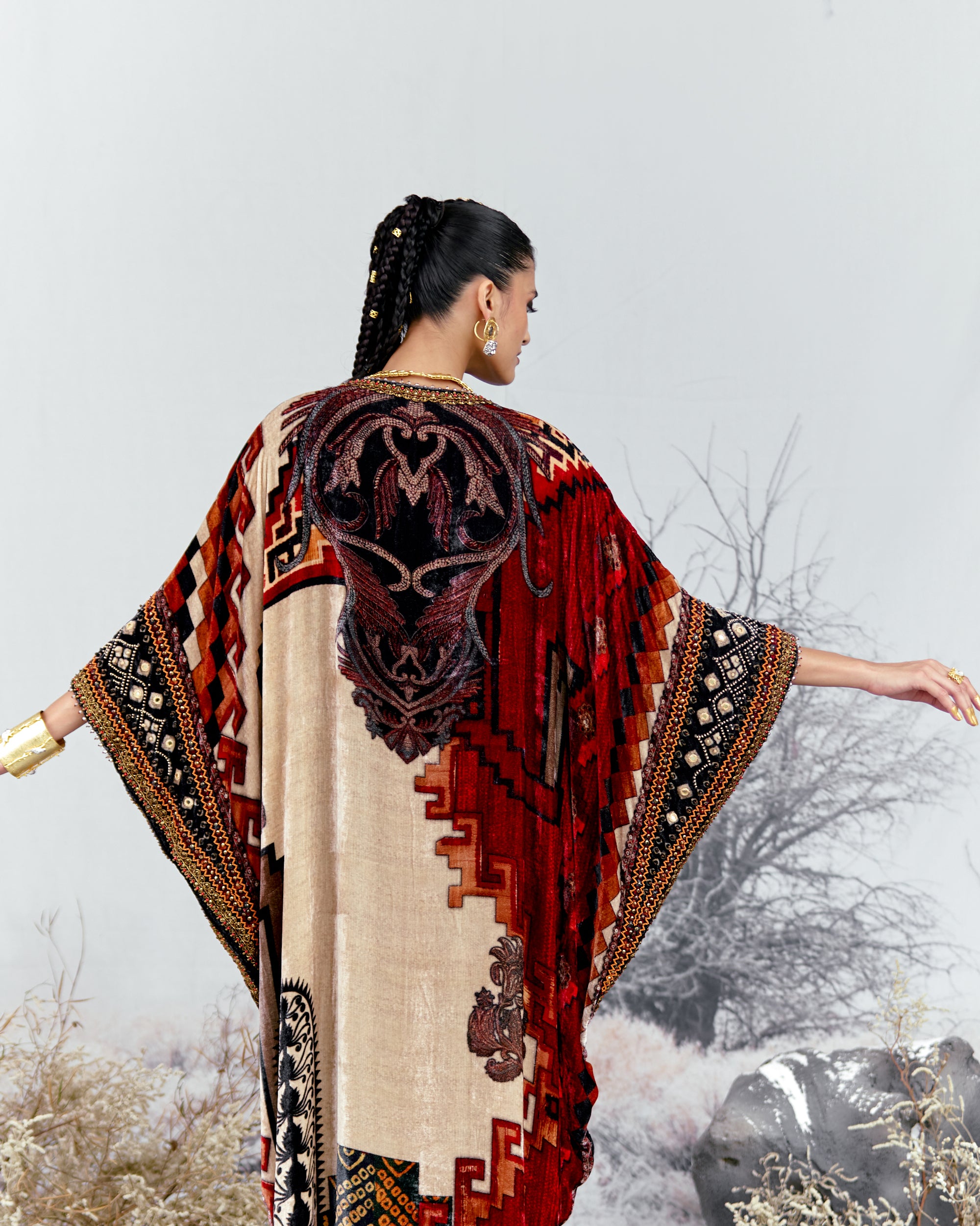 Tijori : Verusha - Beige/Red