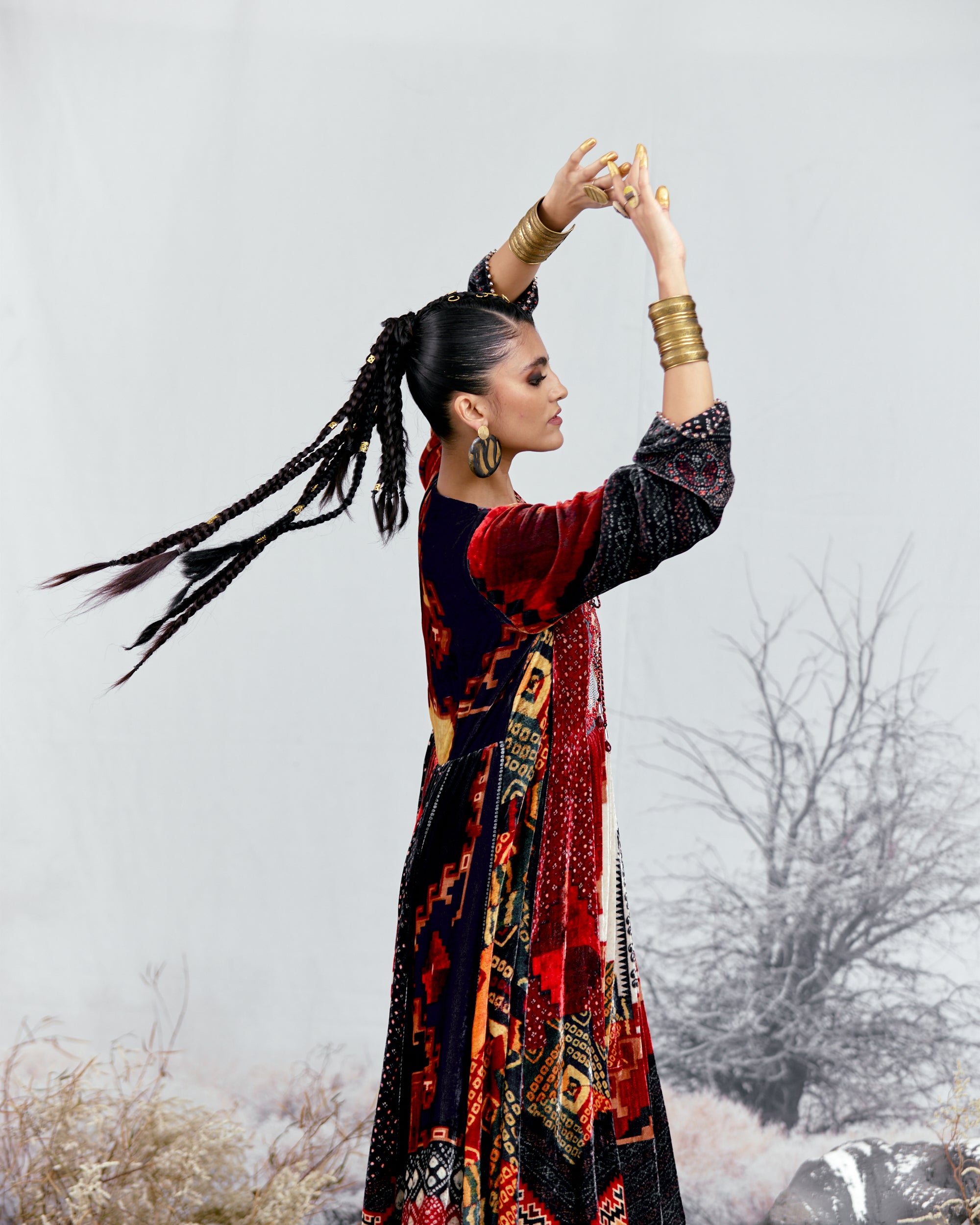 Tijori : Anisha - Beige/Red