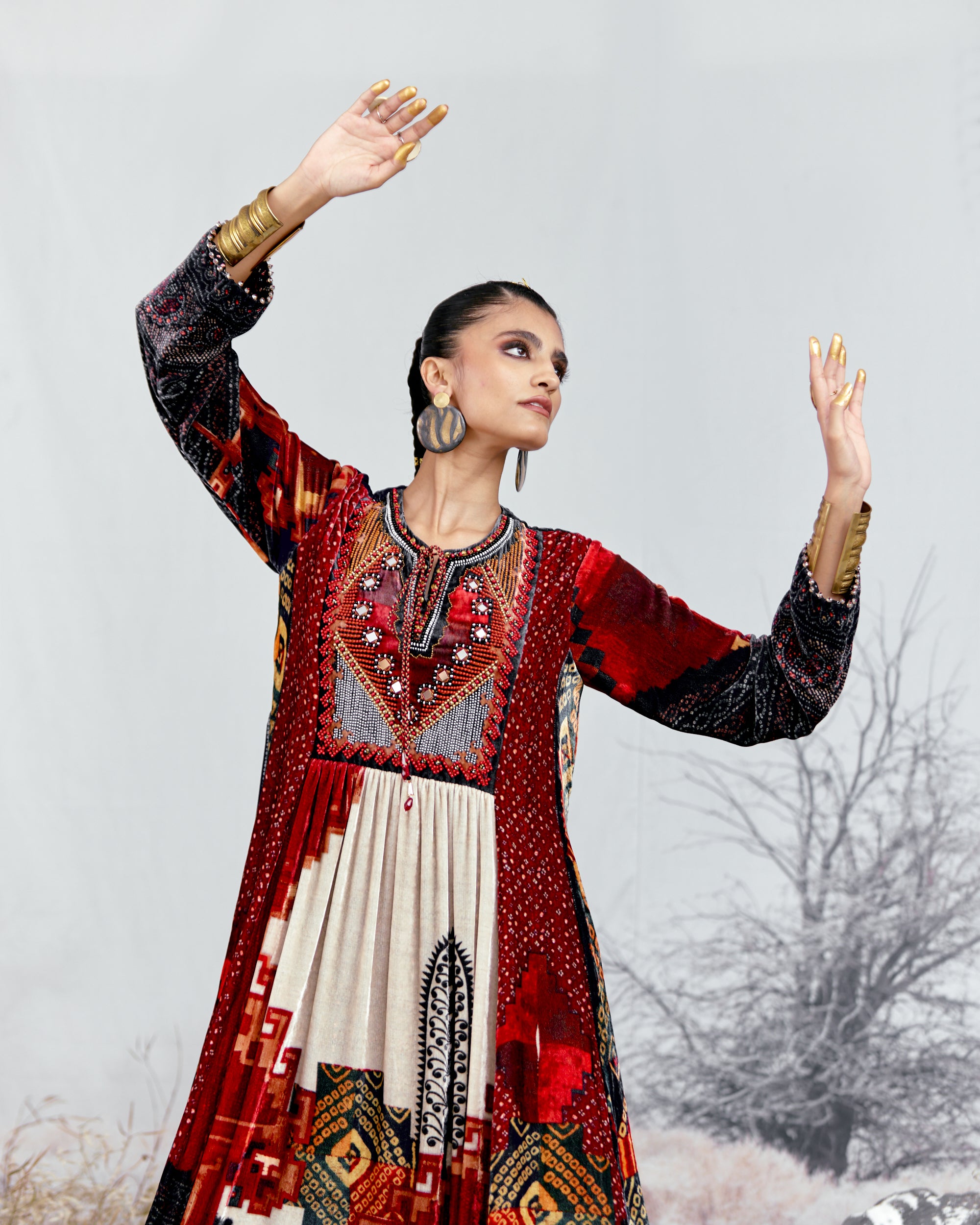 Tijori : Anisha - Beige/Red