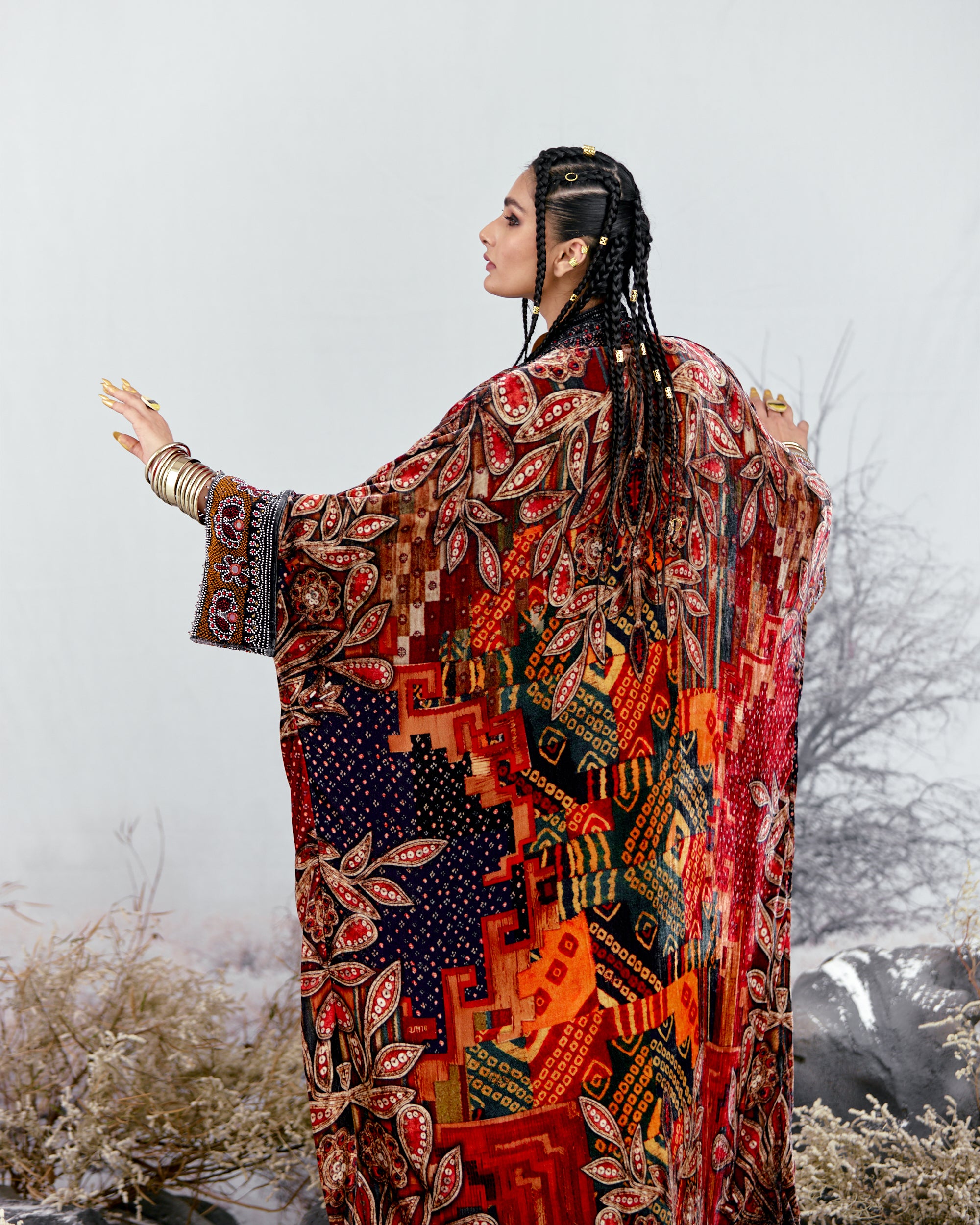 Tijori : Abaya - Red/Multi