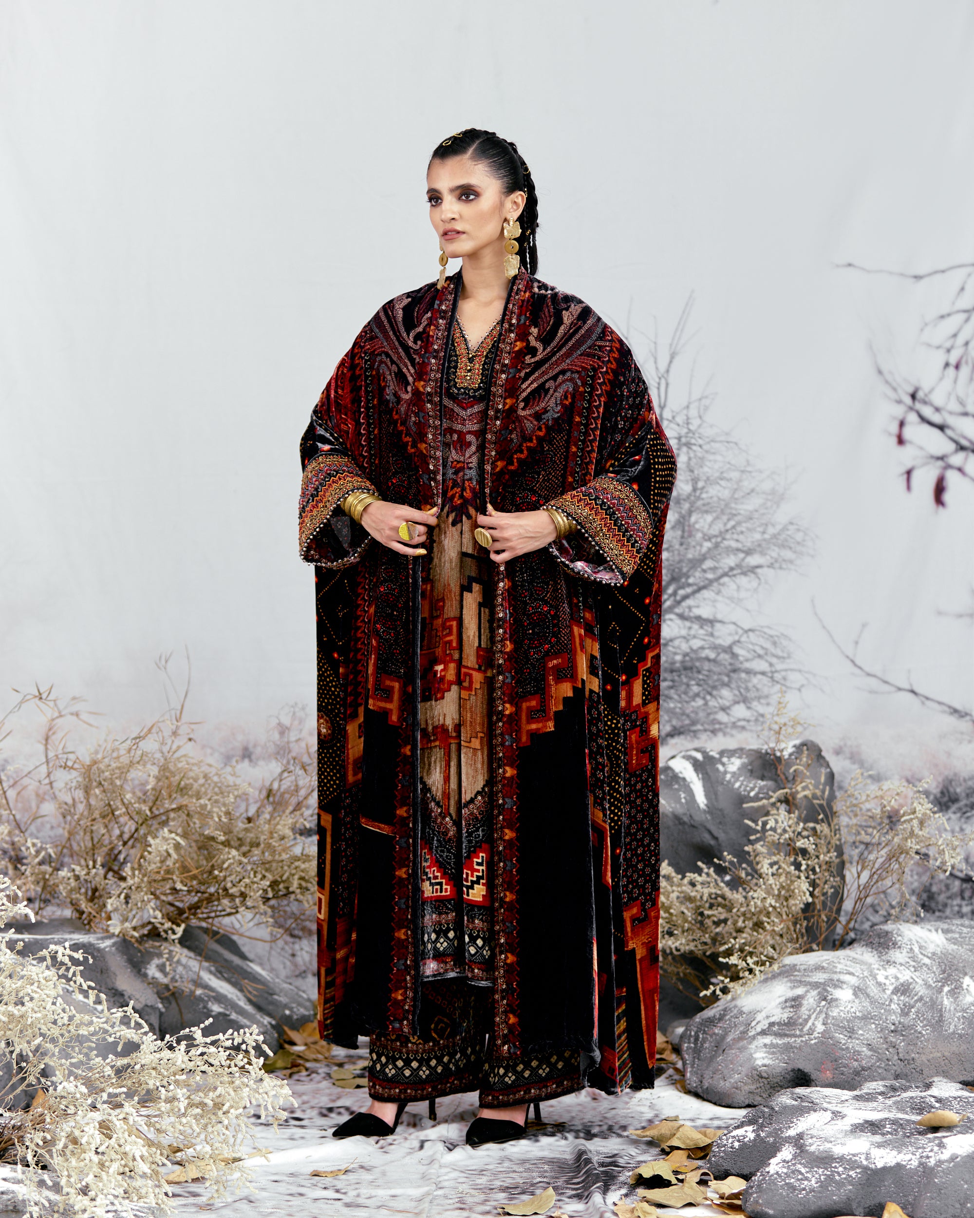 Tijori : Abaya - Black