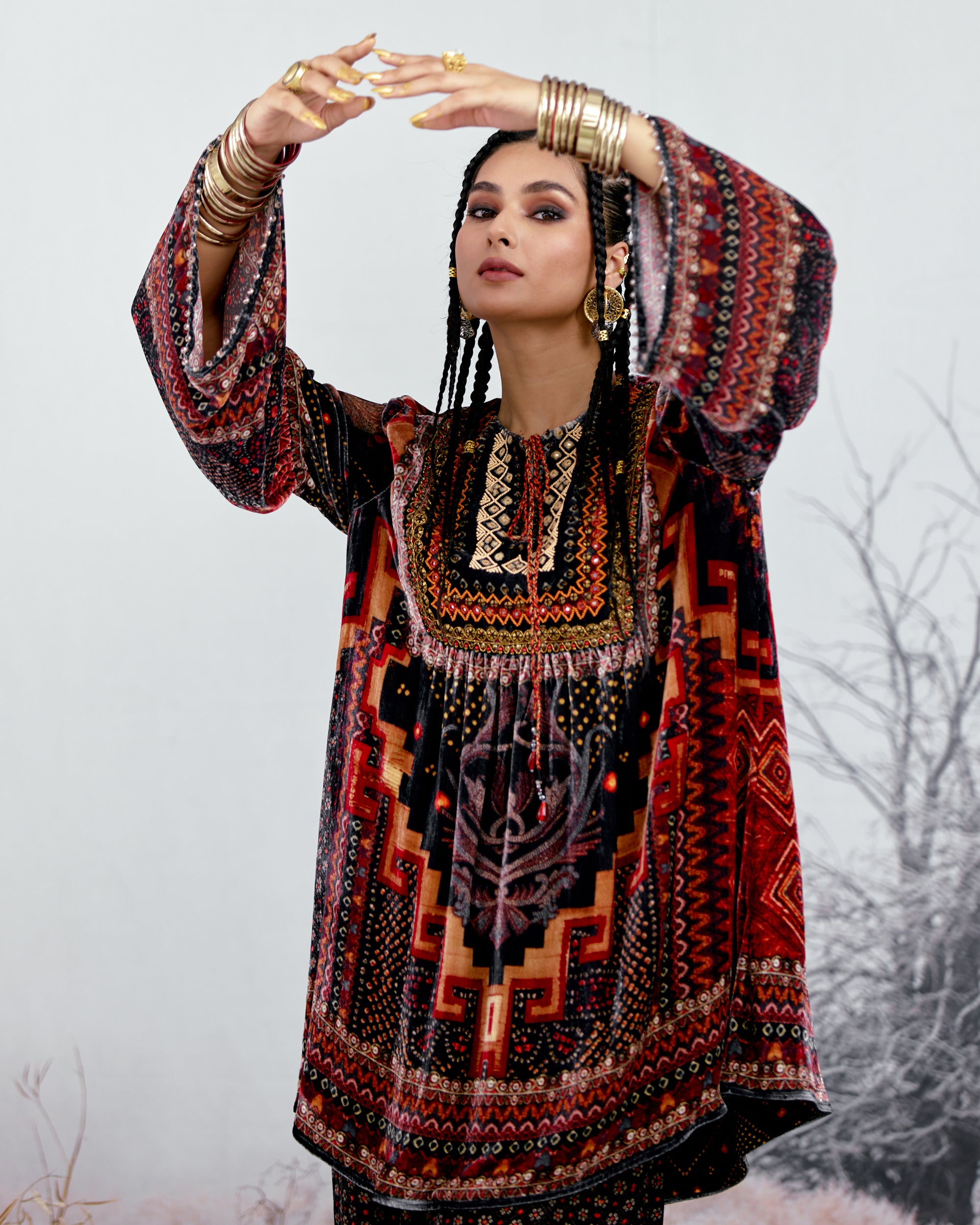 Tijori : Pankti - Black/Red