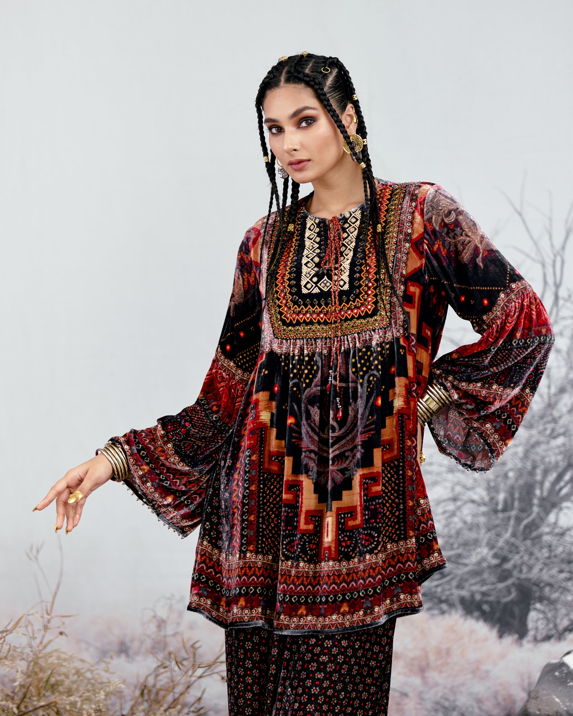 Tijori : Pankti - Black/Red